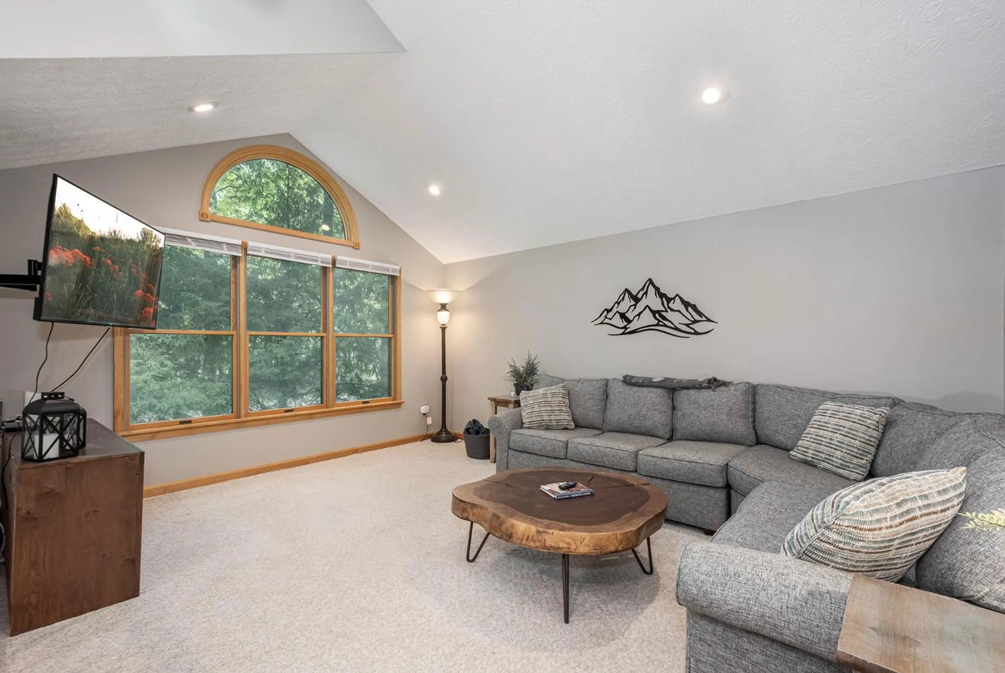 Property building in Cedarwoods