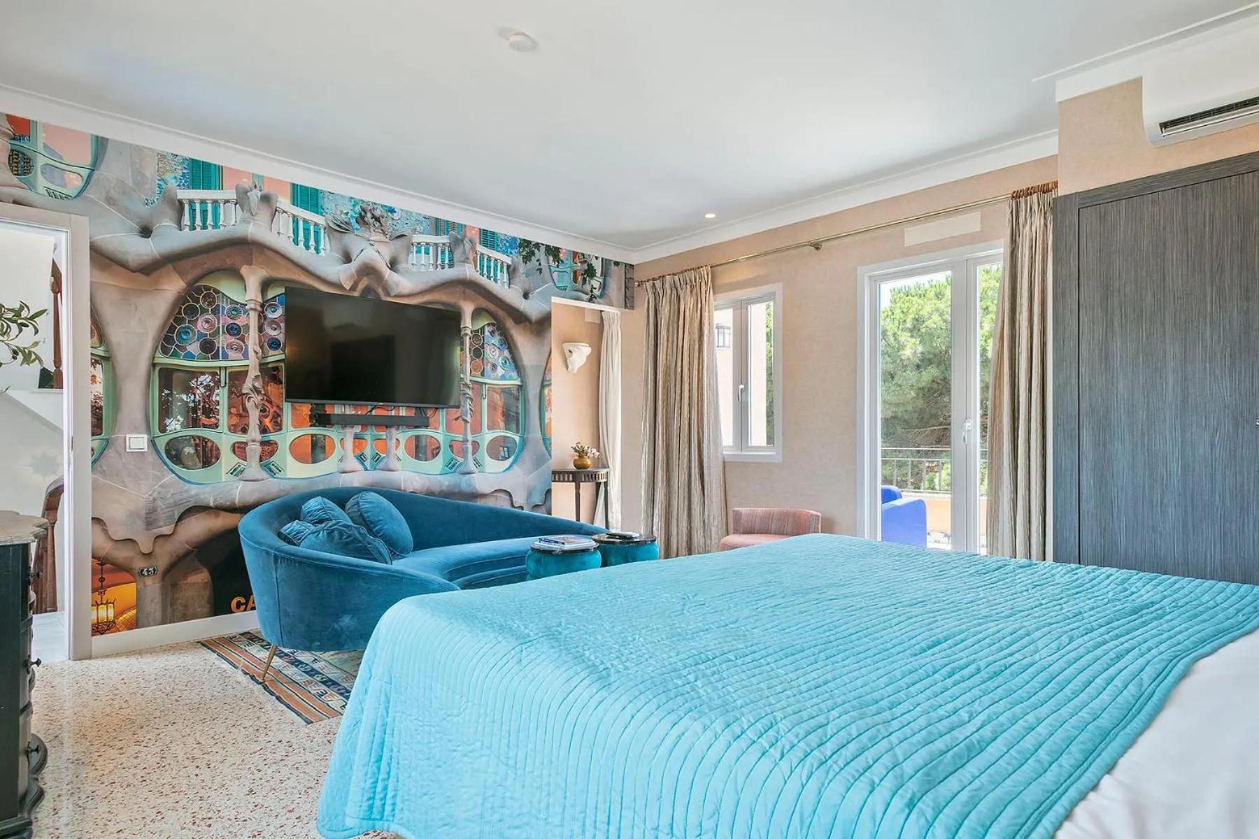 Bed in Van der Valk Hotel Barcarola