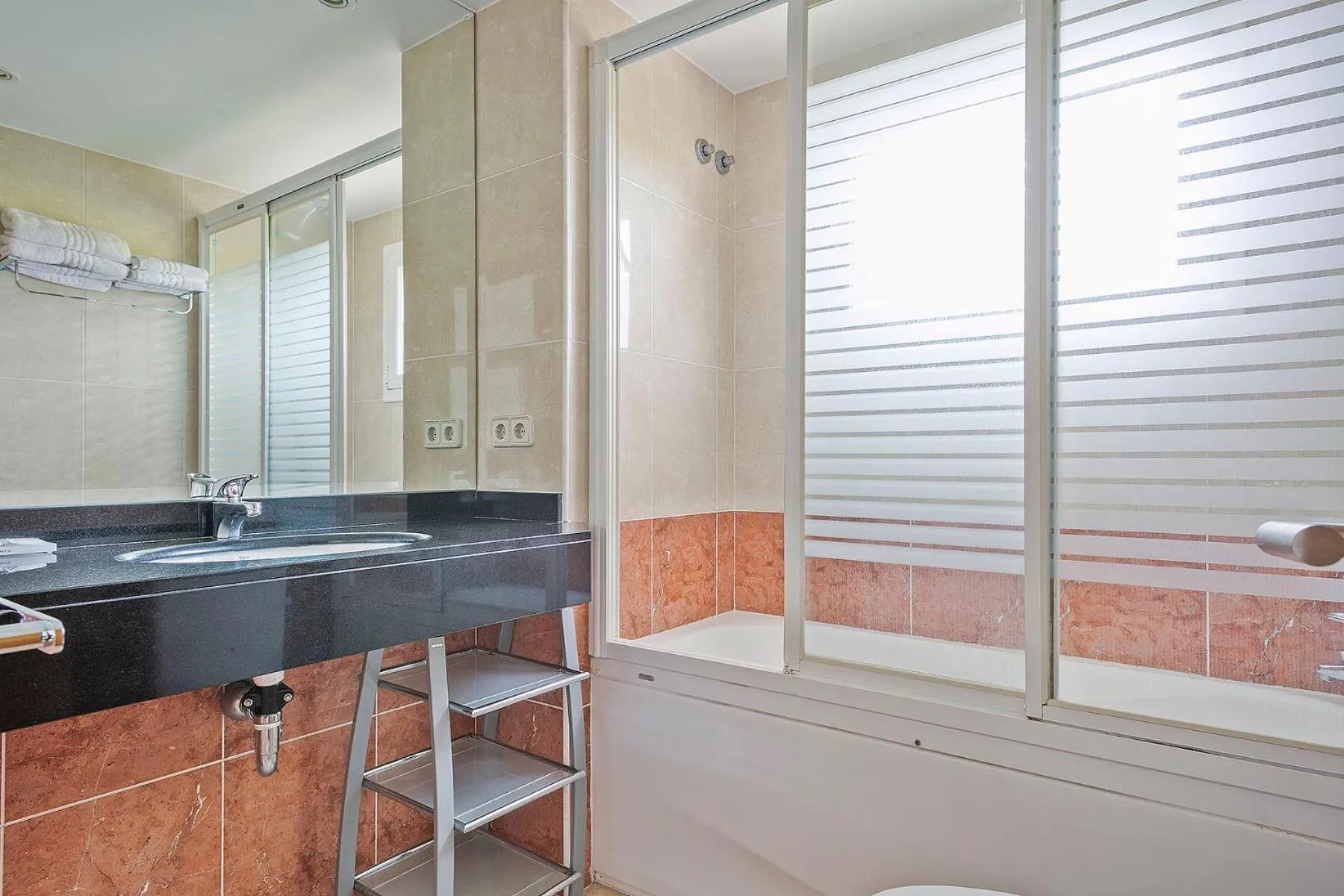 Van der Valk Hotel Barcarola