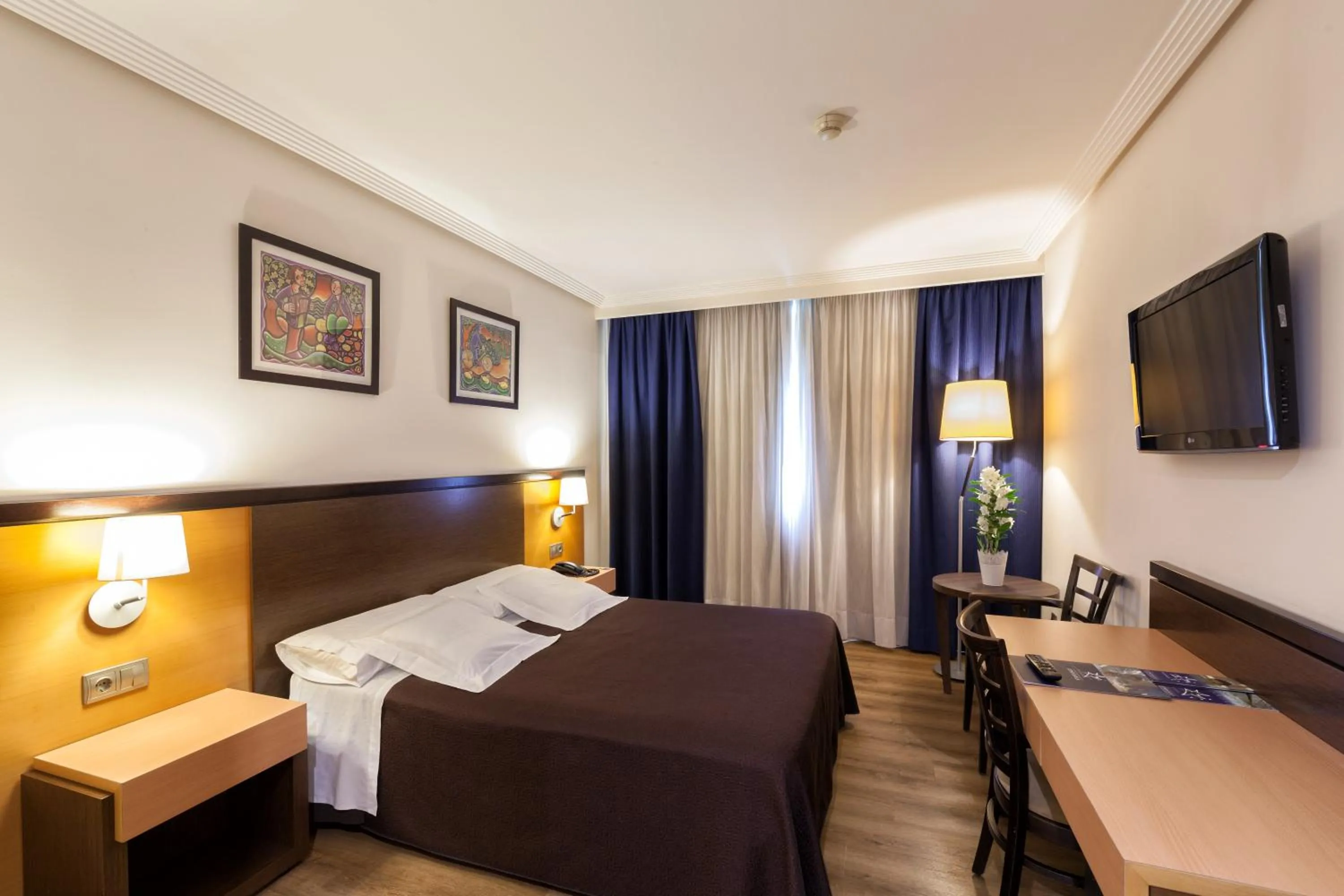 Bed in Hotel Balneario de Compostela