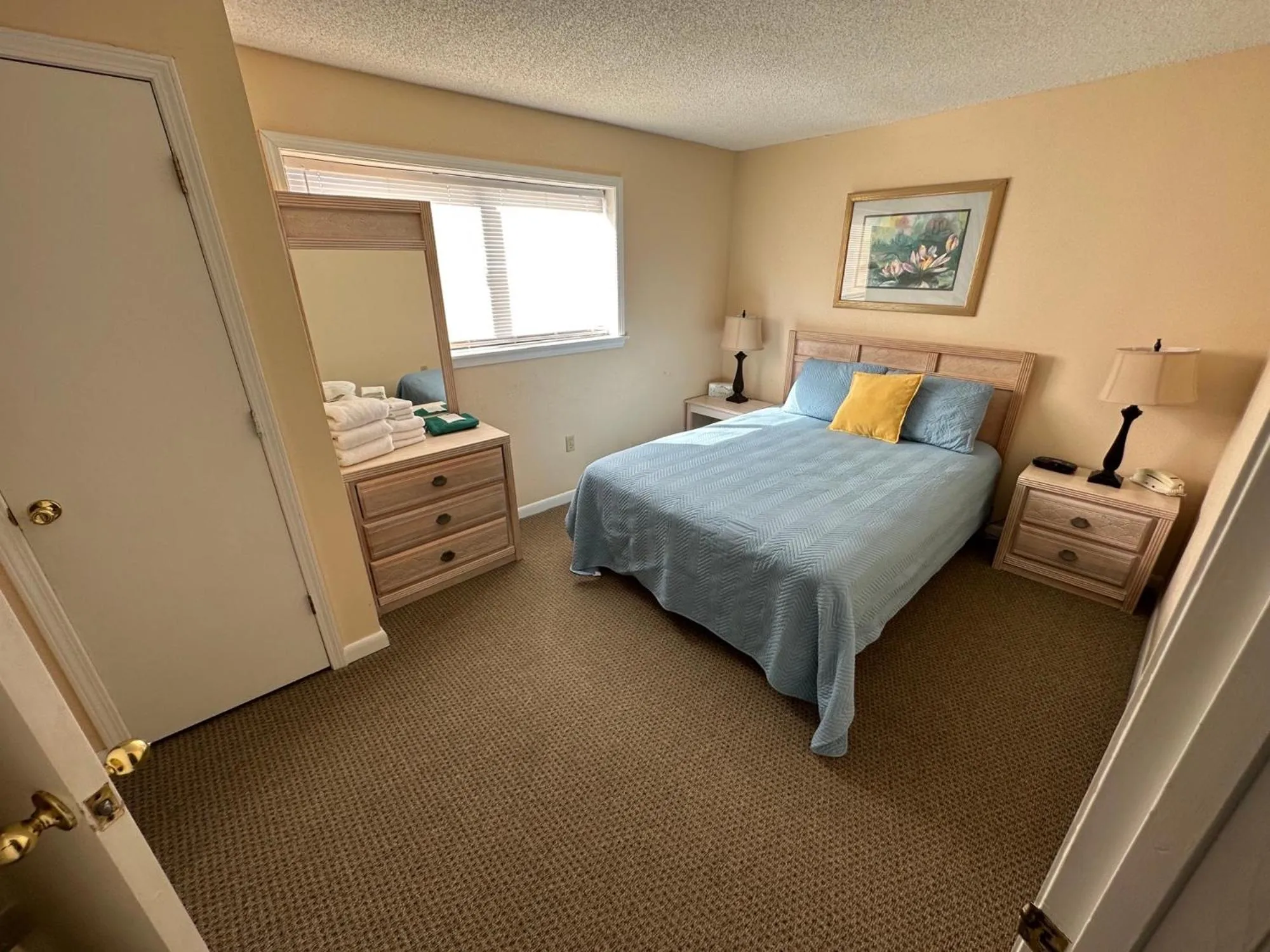 Bed in Ocean Villas Beach Resort