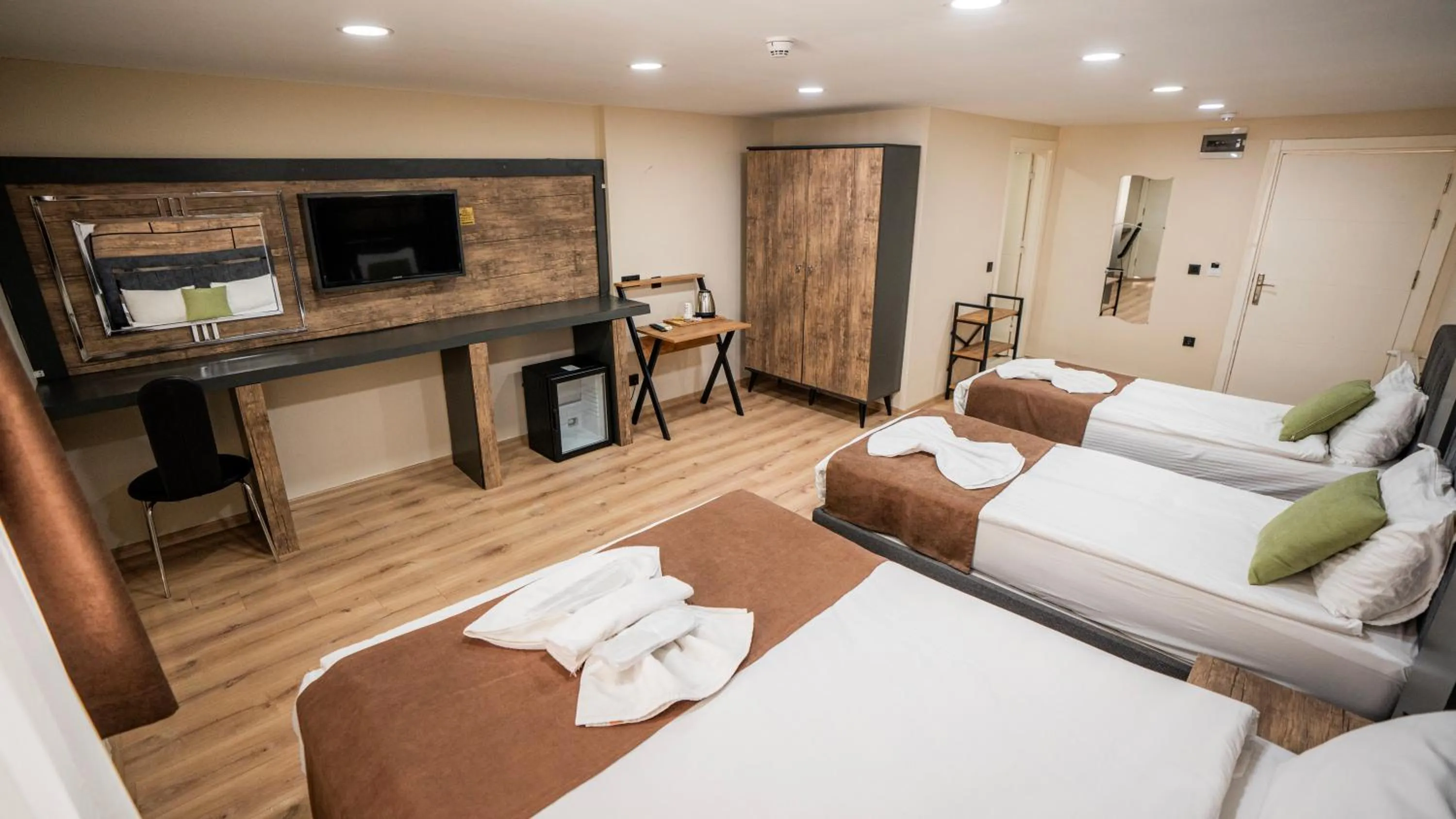 Bed in MİLA SUİTES TAKSİM