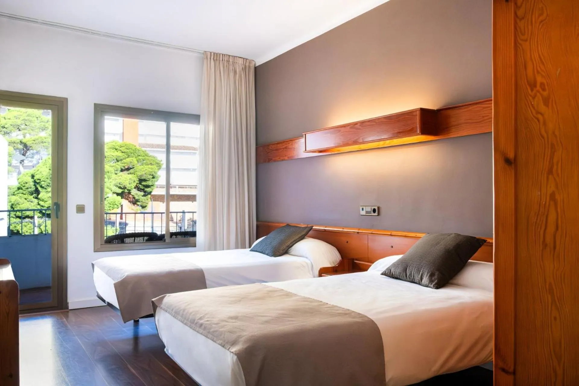 Bed in Checkin Flamingo