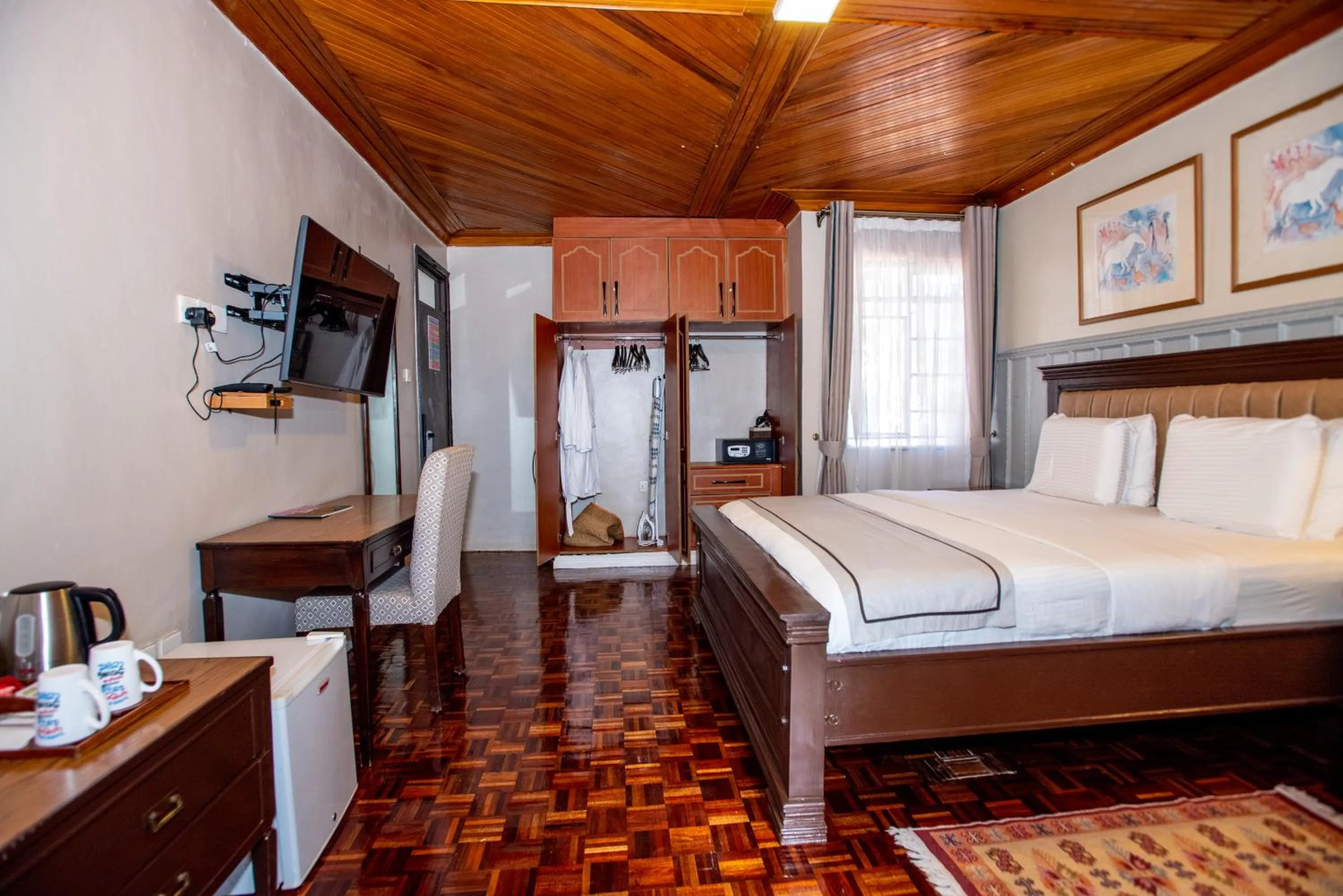 Bed in Cozy Stead Hotel - Garden House, Gigiri