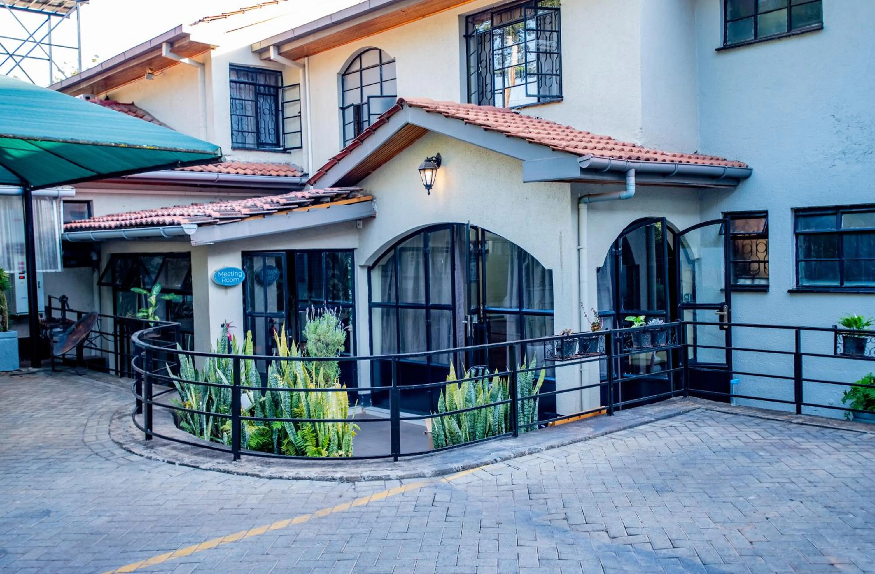 Property building in Cozy Stead Hotel - Garden House, Gigiri