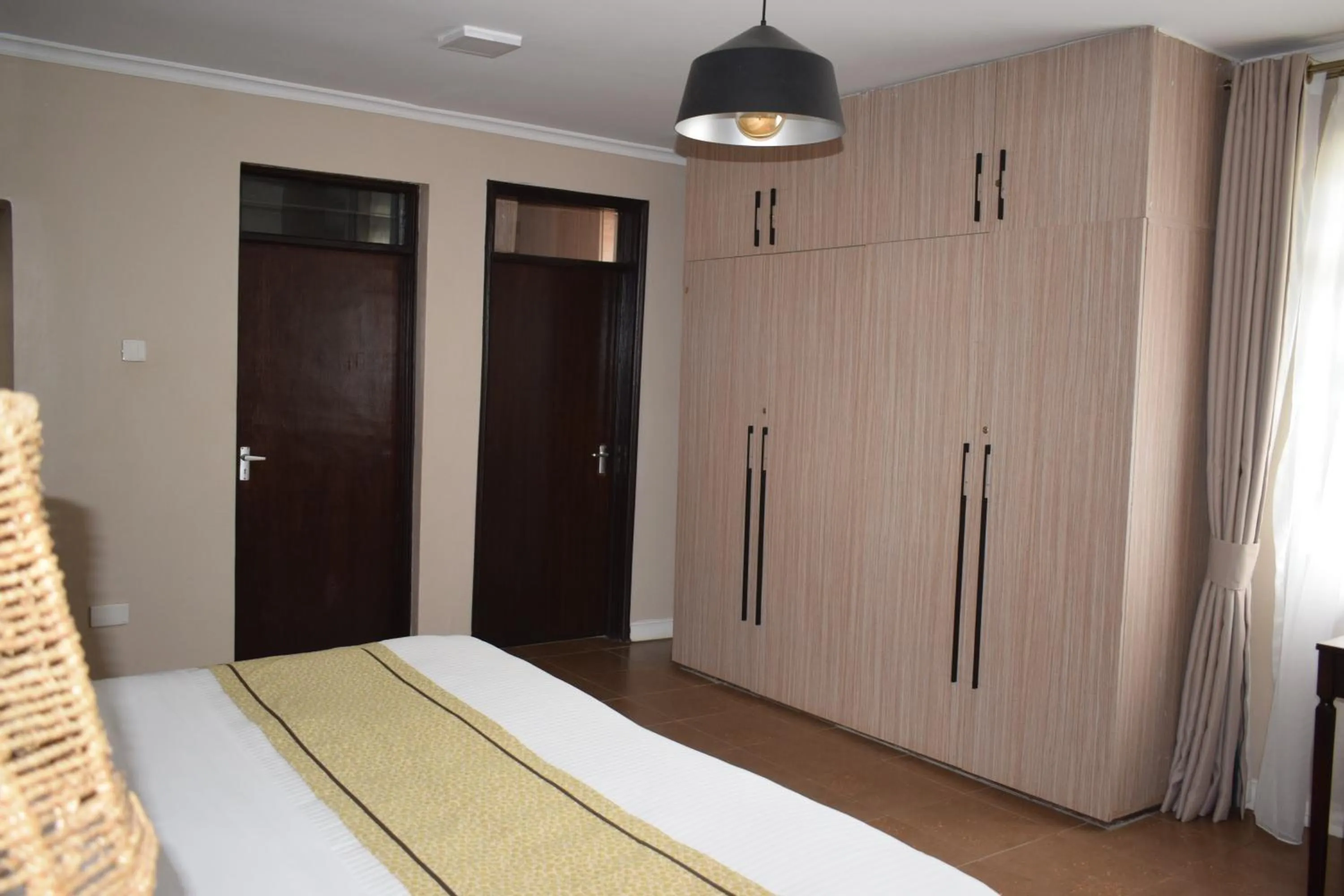 wardrobe, Bed in Cozy Stead