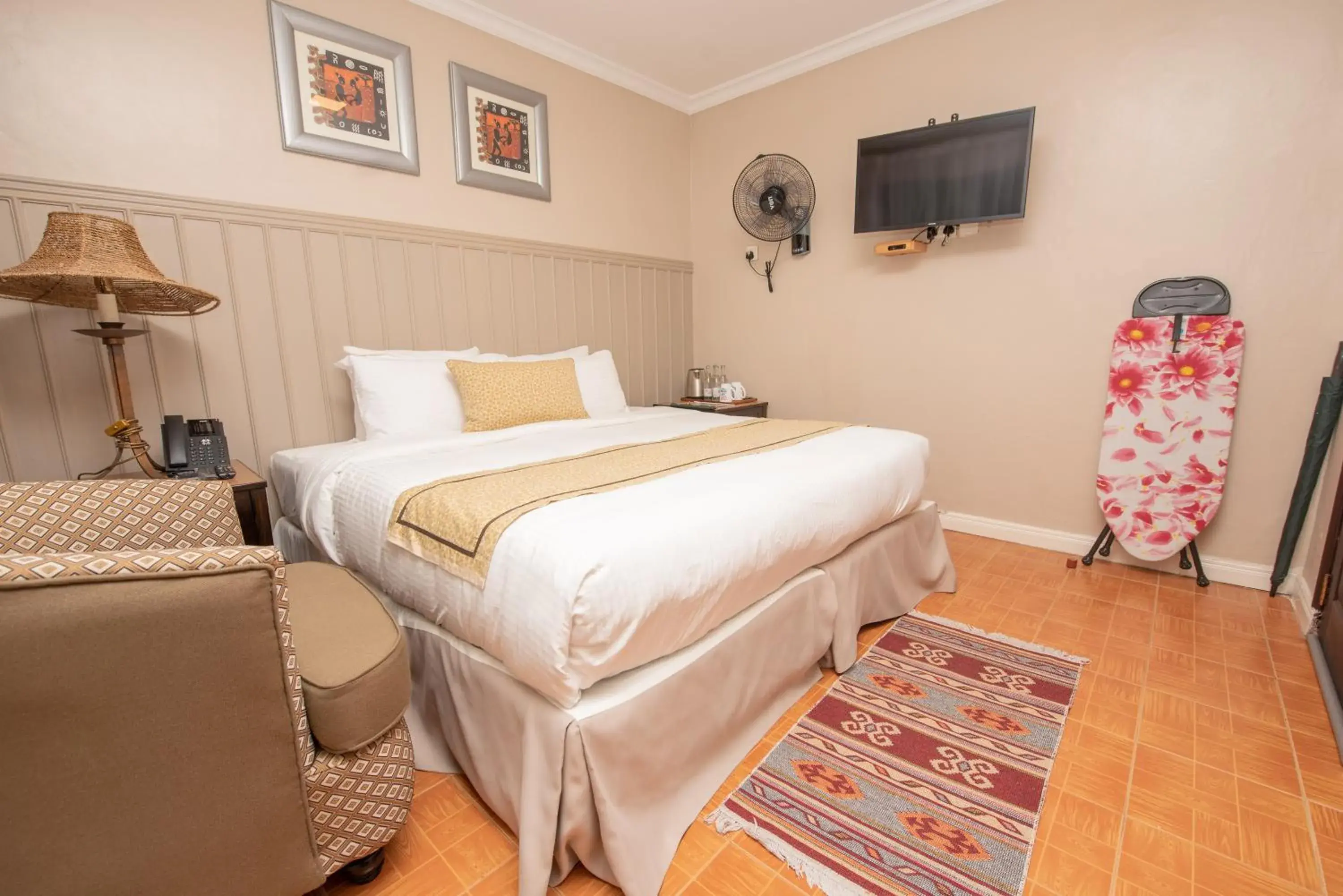 Standard Double Room with Fan - single occupancy in Cozy Stead Standard Double Room with Fan - single occupancy in Cozy Stead