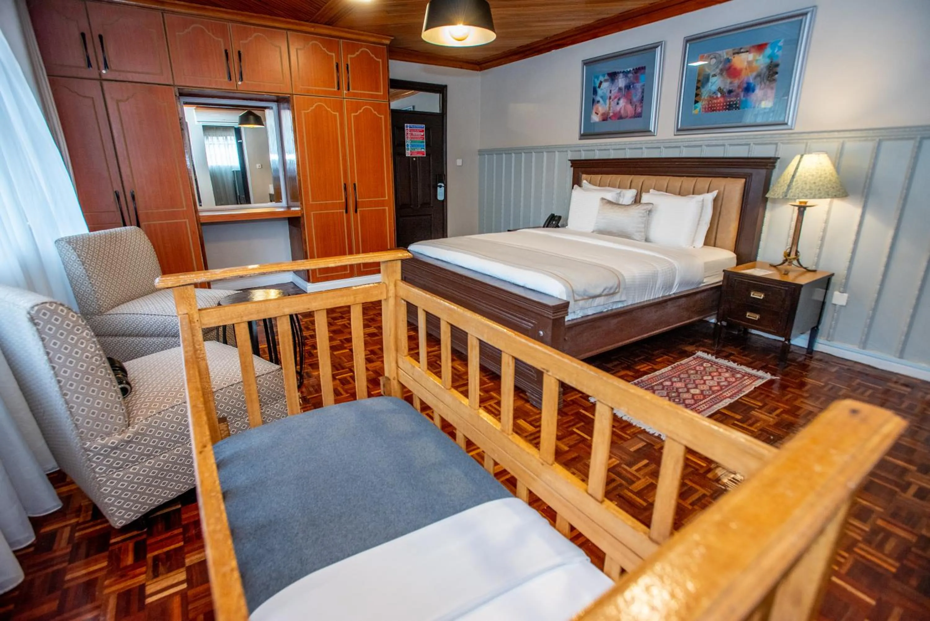 Bed in Cozy Stead Hotel - Garden House, Gigiri