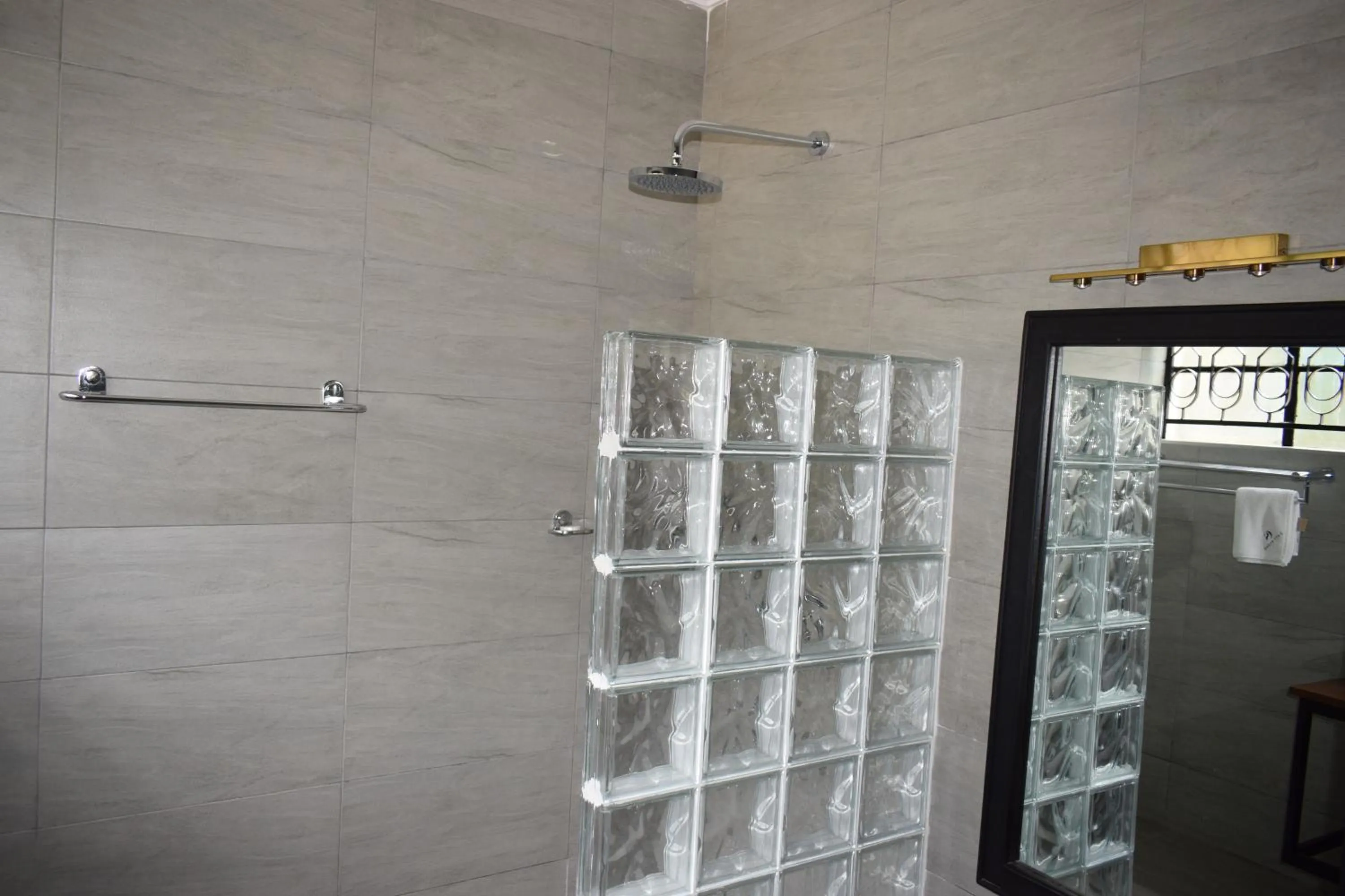 Bathroom in Cozy Stead