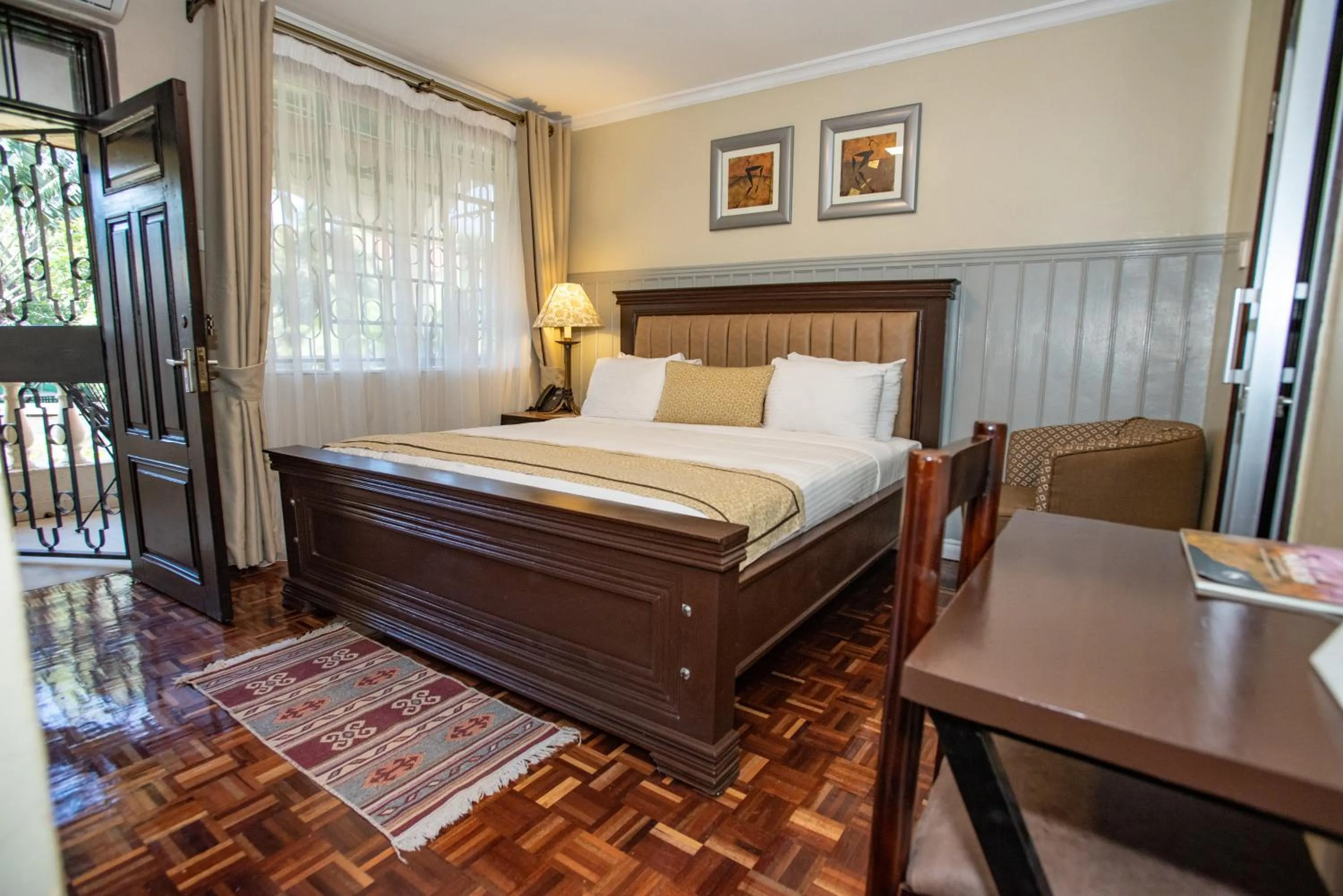 Bed in Cozy Stead Hotel - Garden House, Gigiri