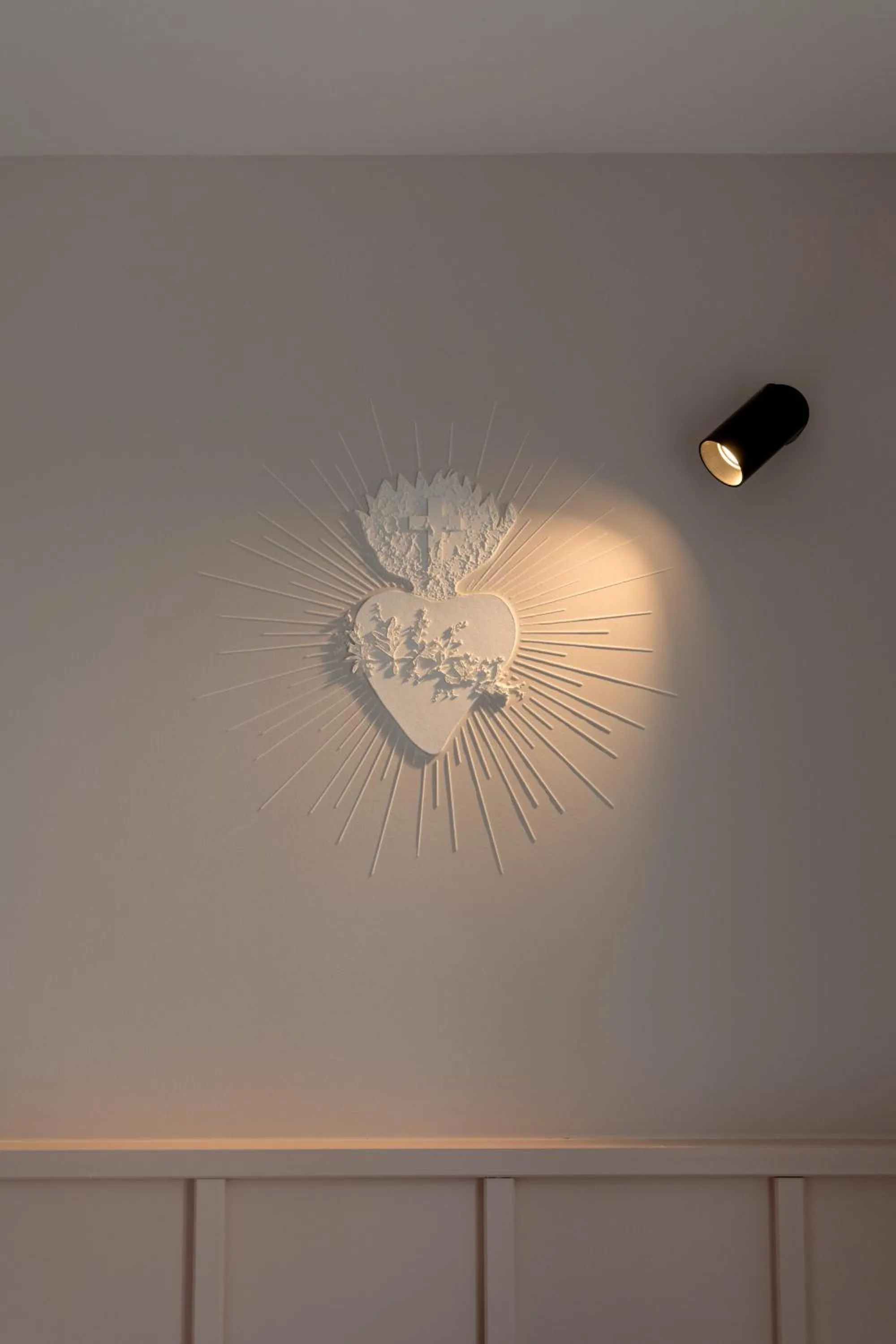 Decorative detail in Hôtel Le Prieuré