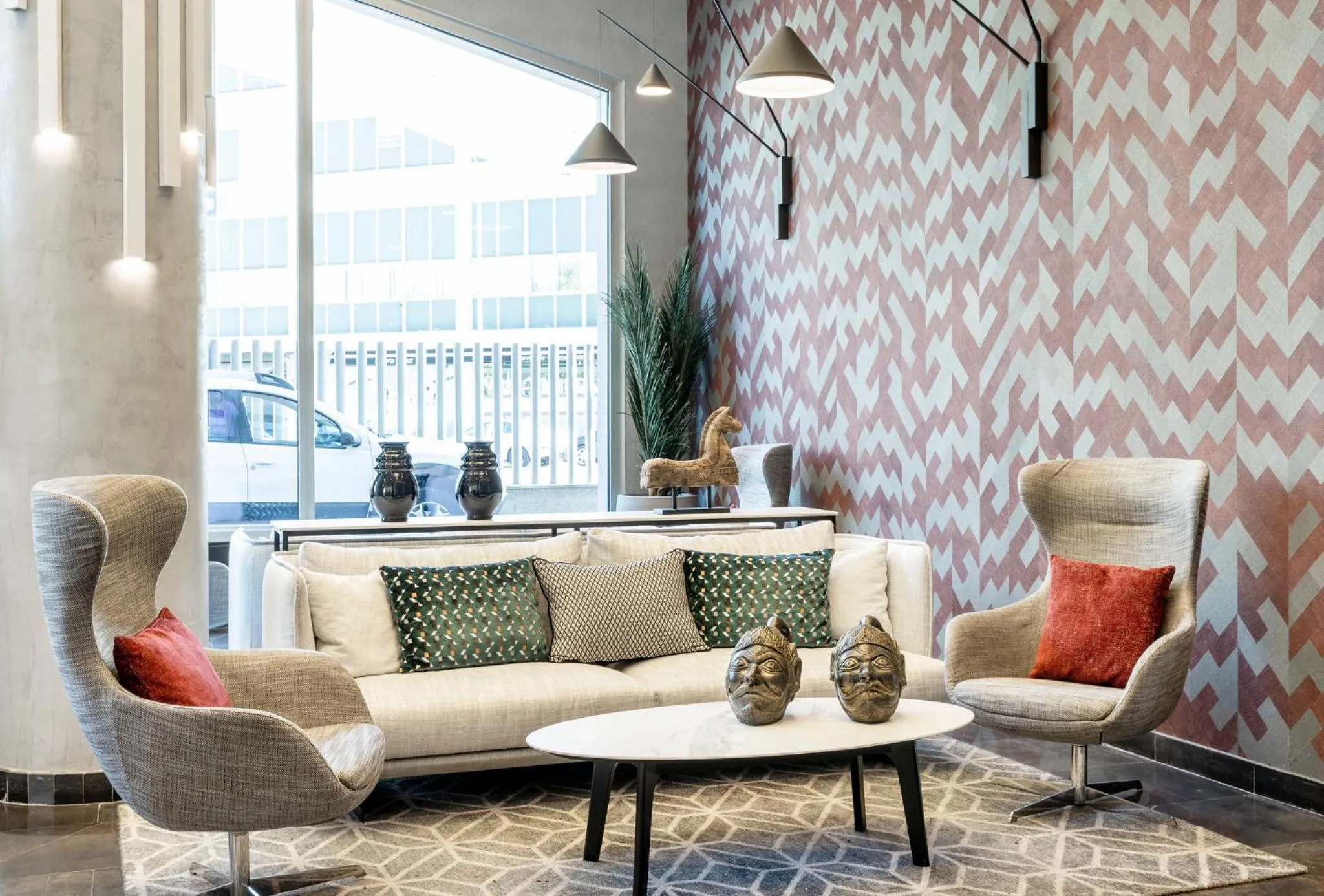 Lobby or reception in Ilunion Alcalá Norte