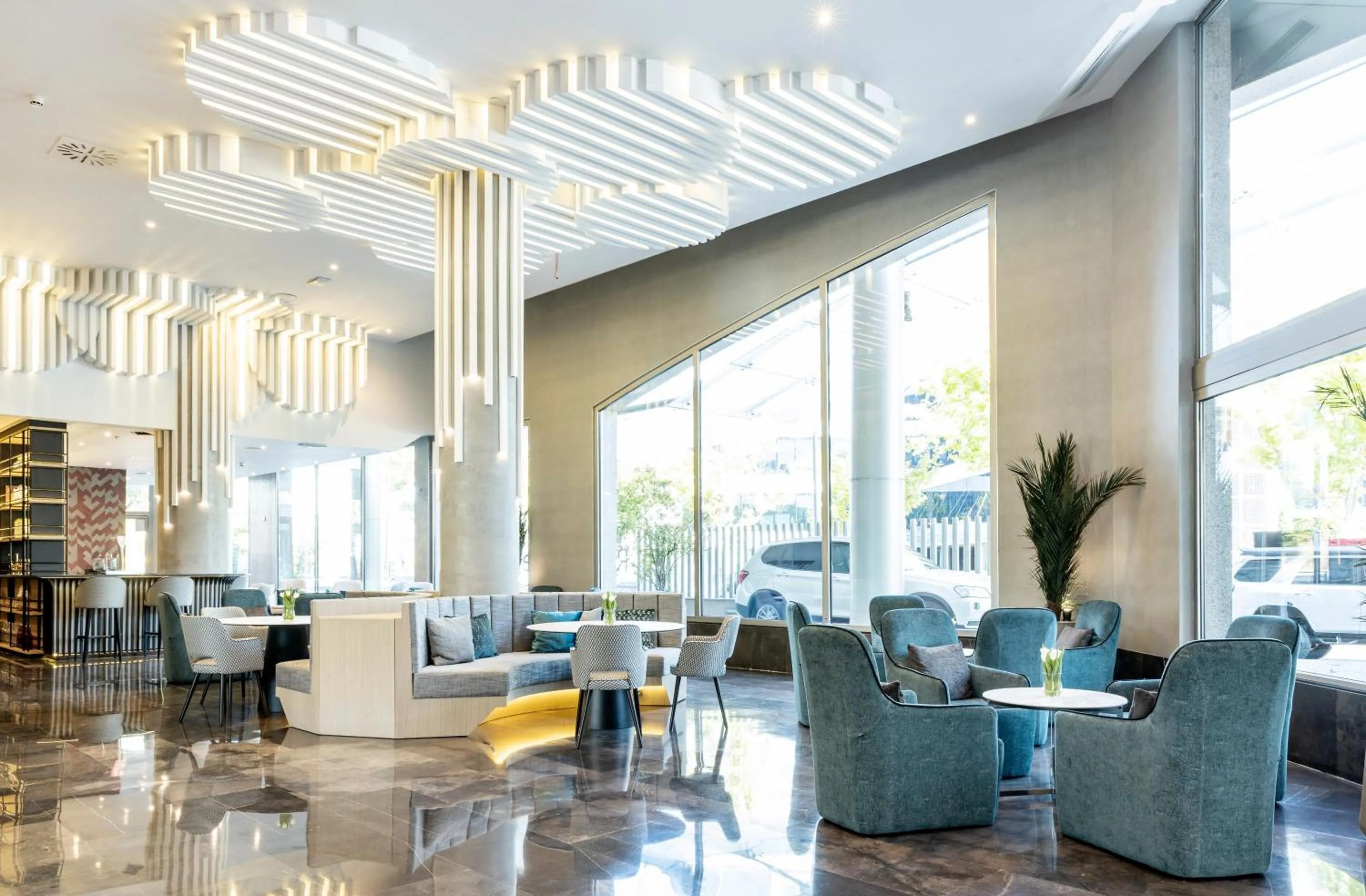 Lobby or reception in Ilunion Alcalá Norte