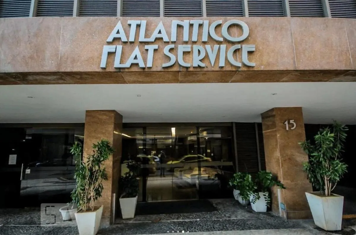 Flat Praia de Copacabana - Pé na Areia