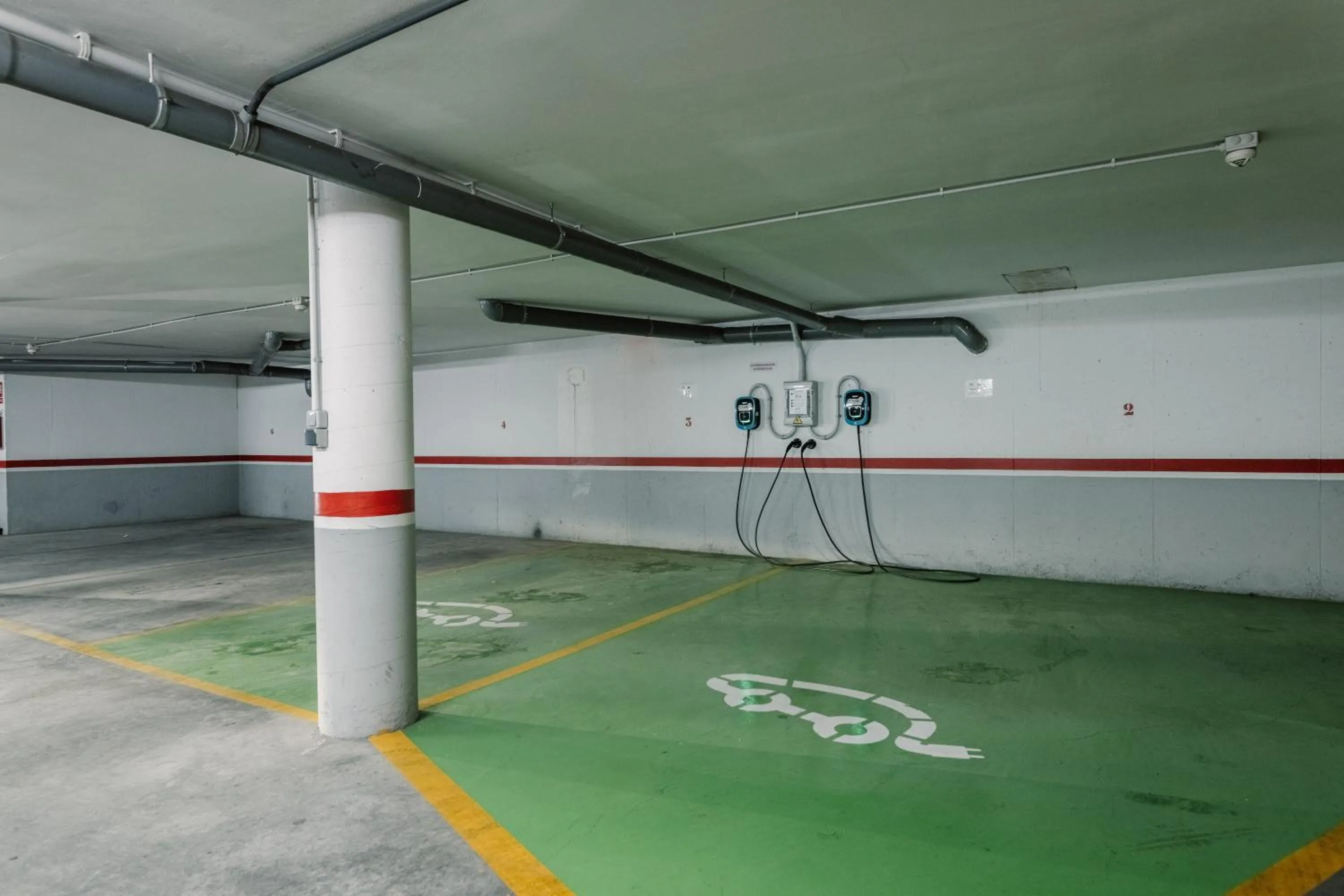 Parking in Hotel Traíña