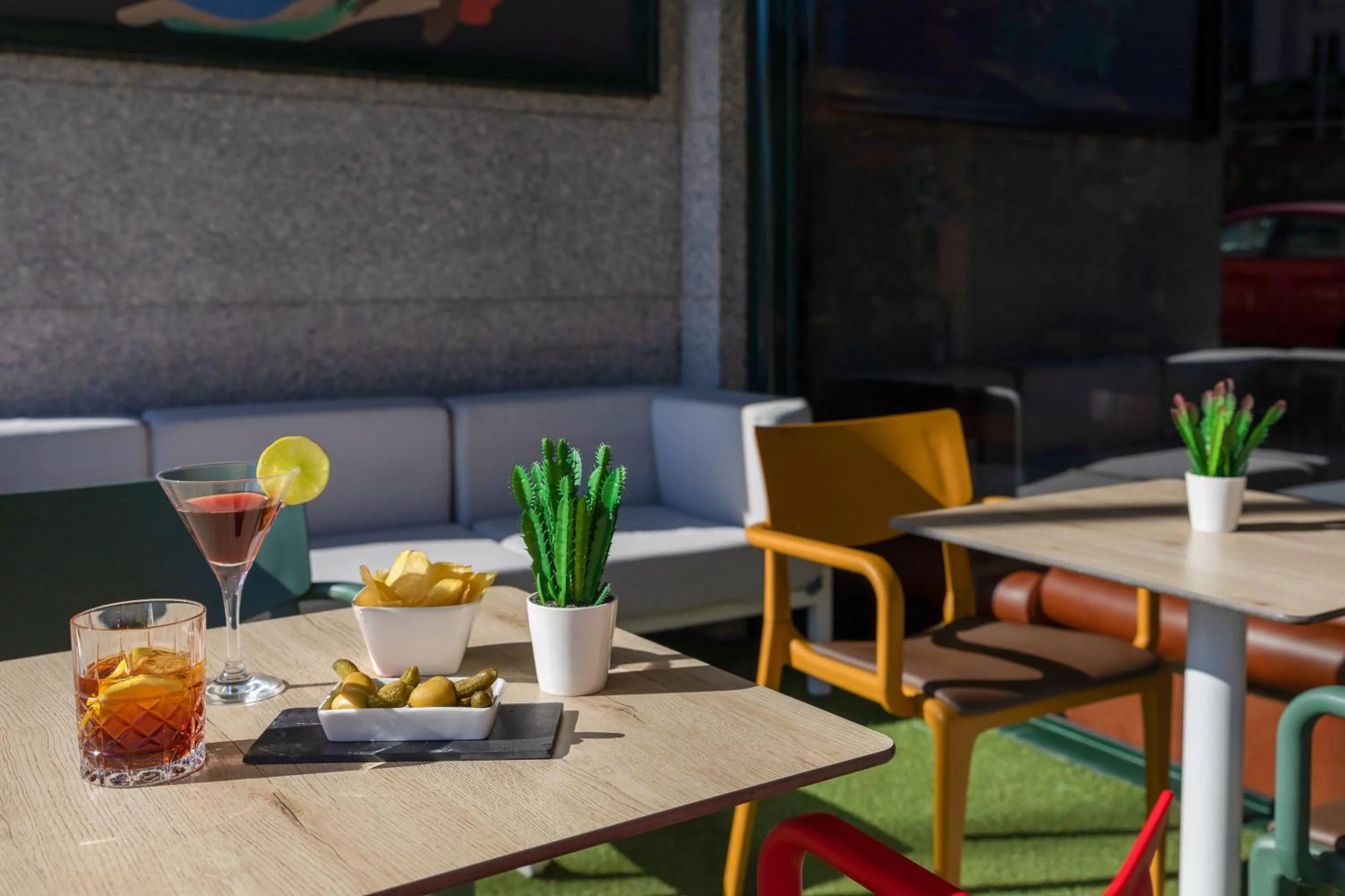 Restaurant/places to eat in Hotel Santiago Plaza Affiliated by Meliá