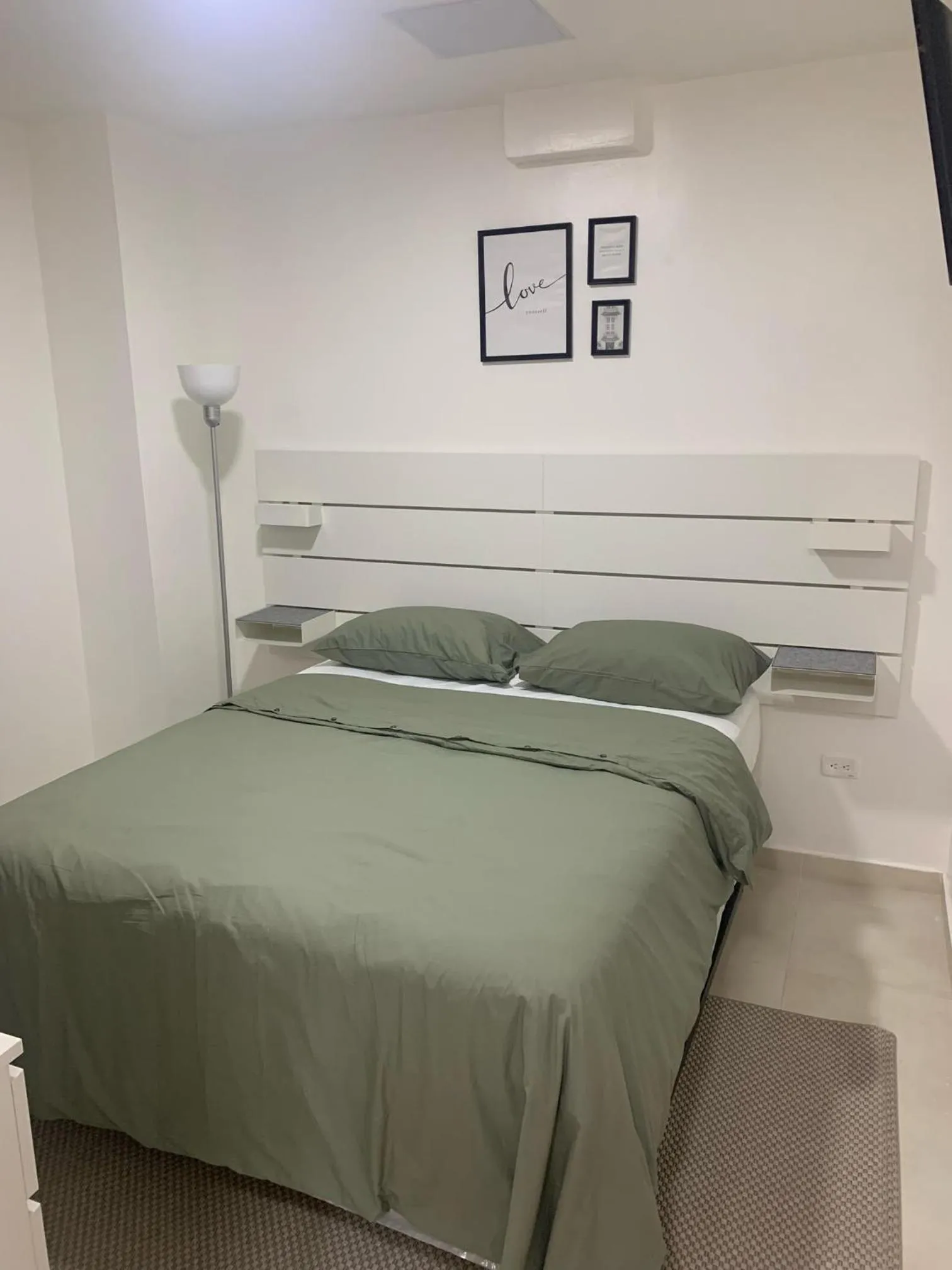 Bed in Hotel Conquistador Santo Domingo