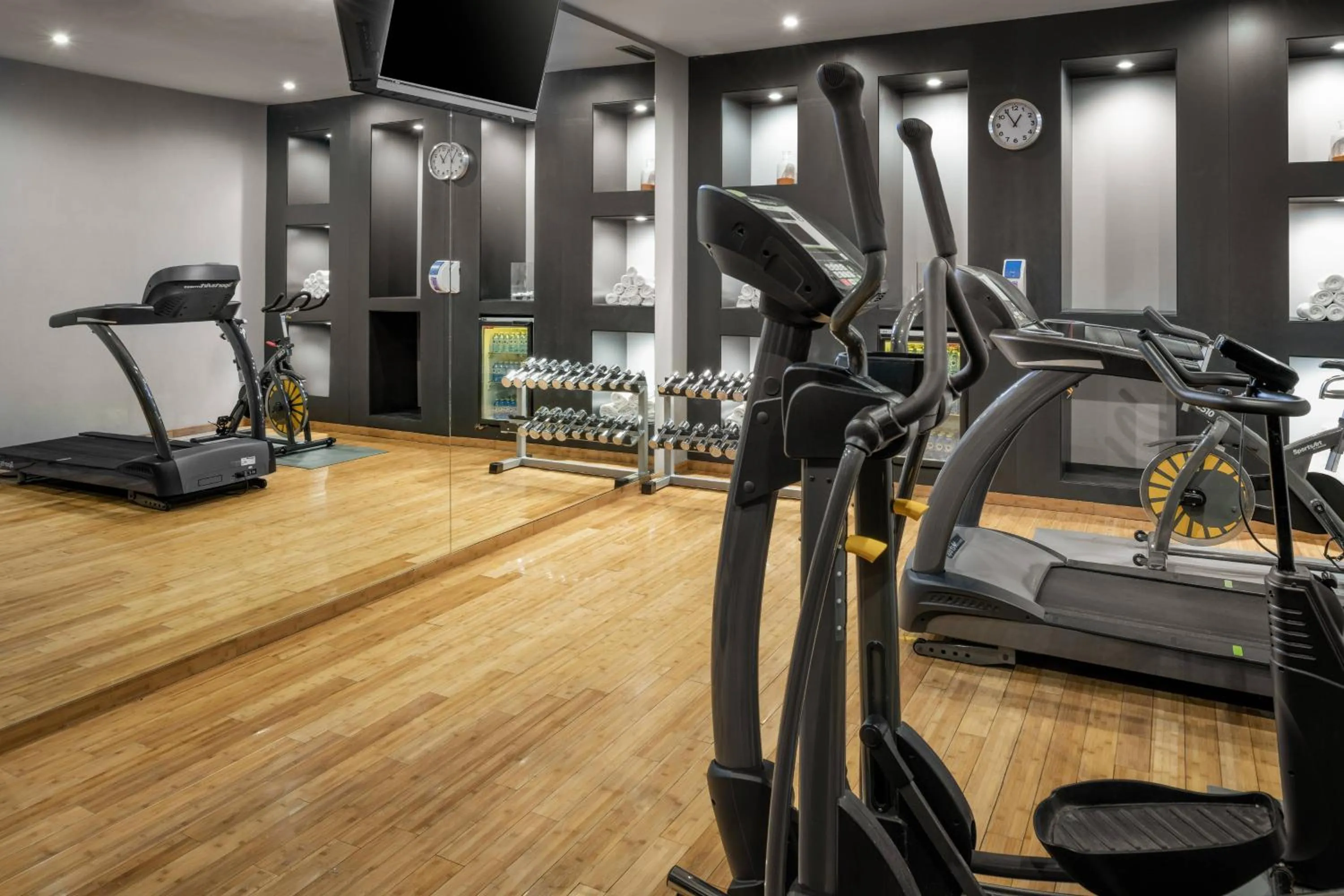 Fitness centre/facilities in AC Hotel Oviedo Fórum by Marriott