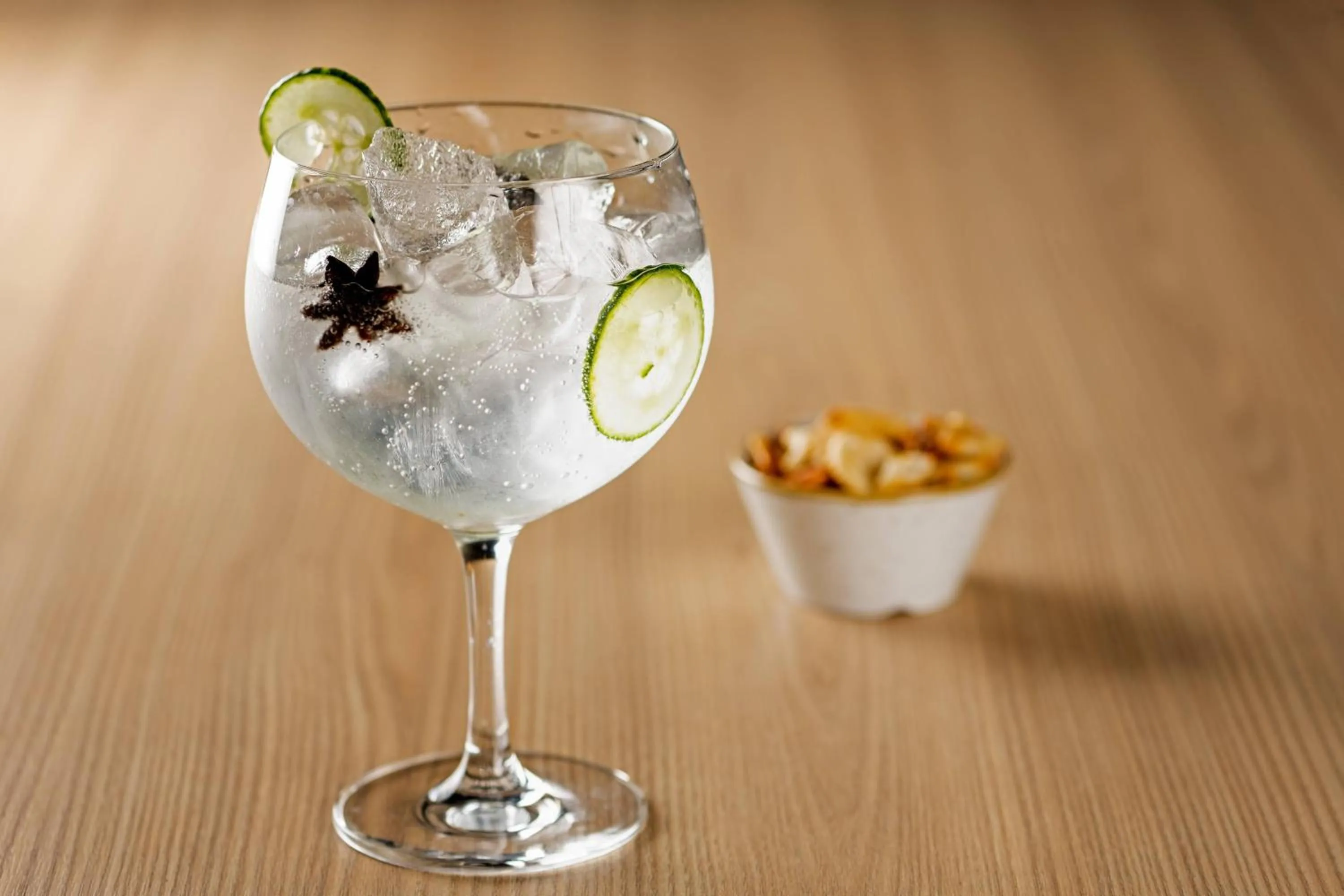 Lounge or bar in AC Hotel Oviedo Fórum by Marriott