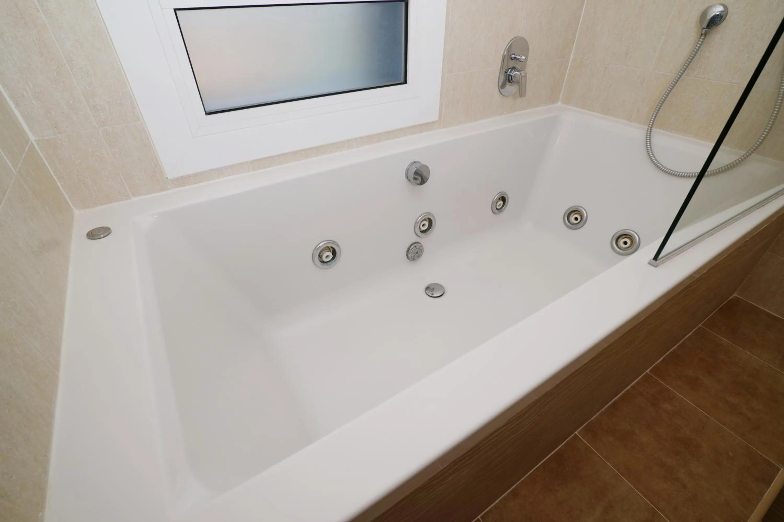 Hot Tub in Hotel Internacional