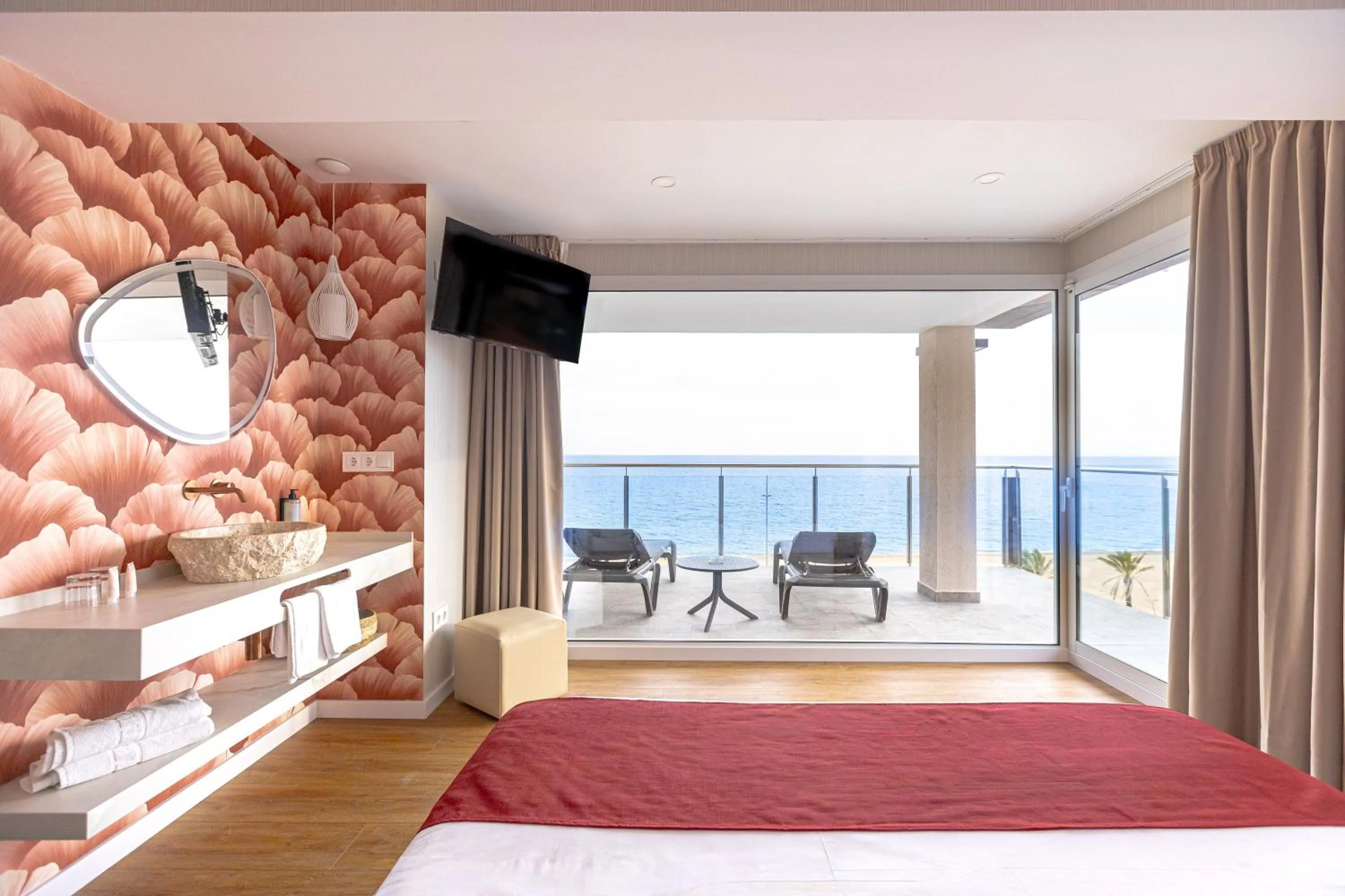 Photo of the whole room, Bed in Hotel Internacional