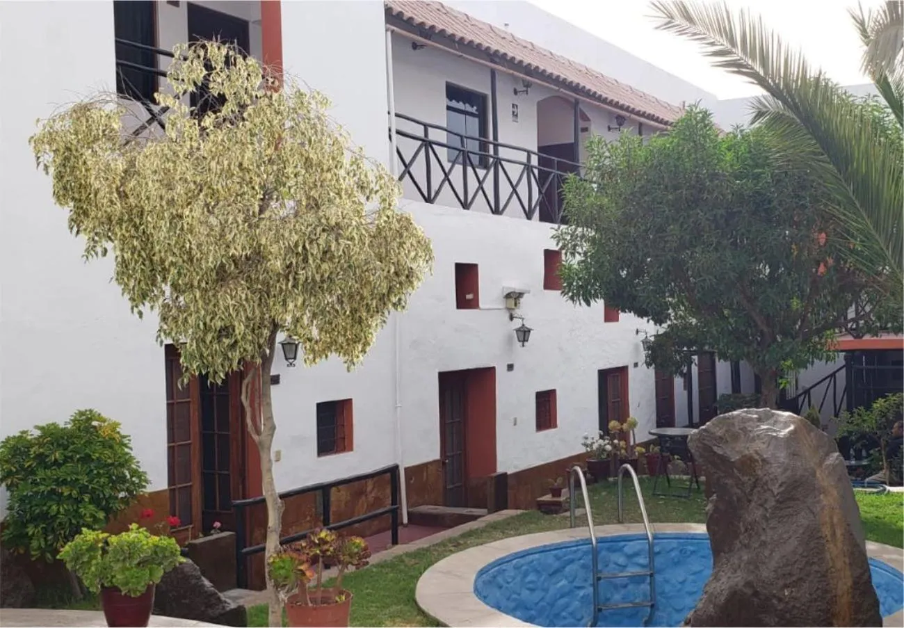 Property building in La casa de theo