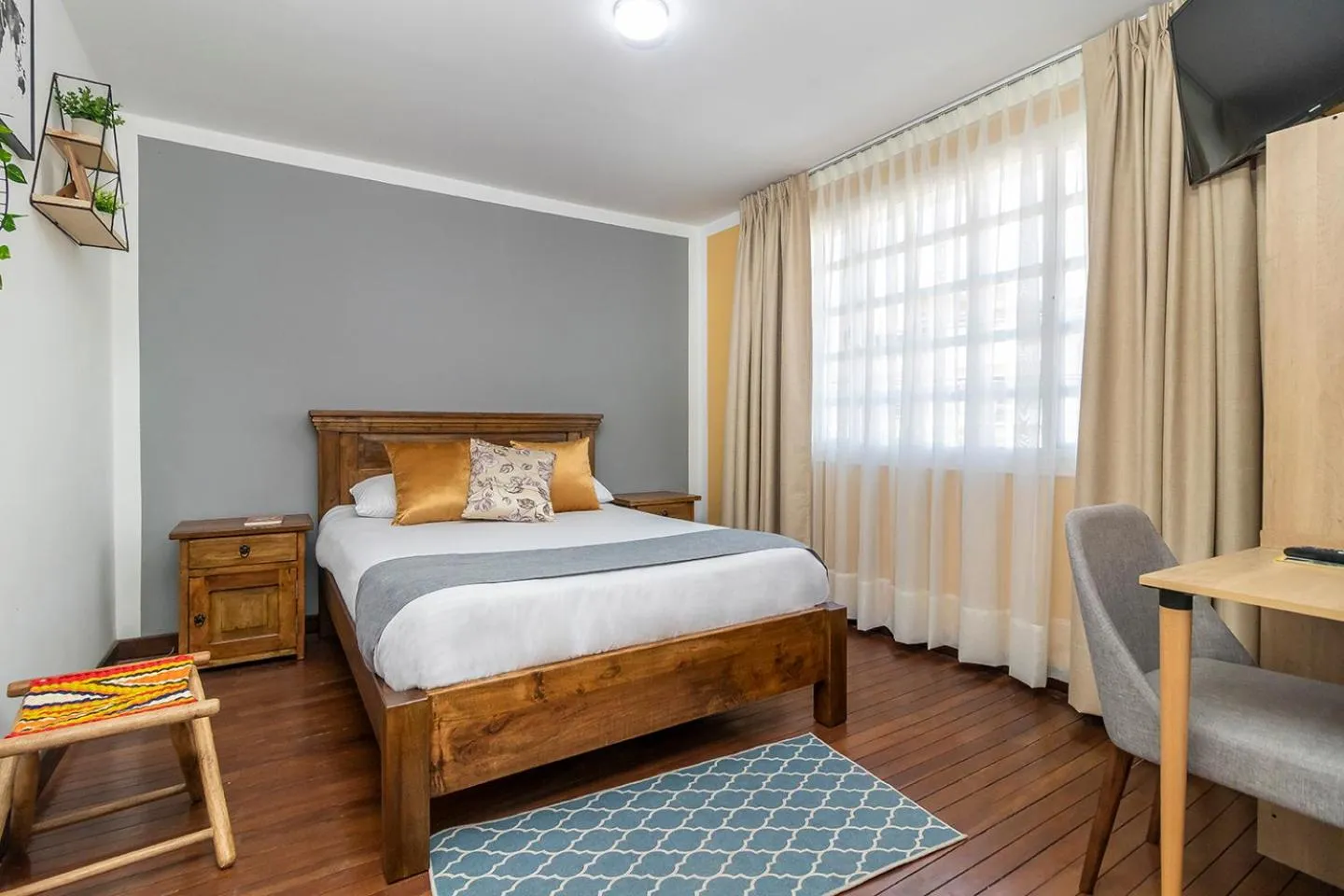 Bed in Corazon del Molino Corferias Bogota- Embajada Americana