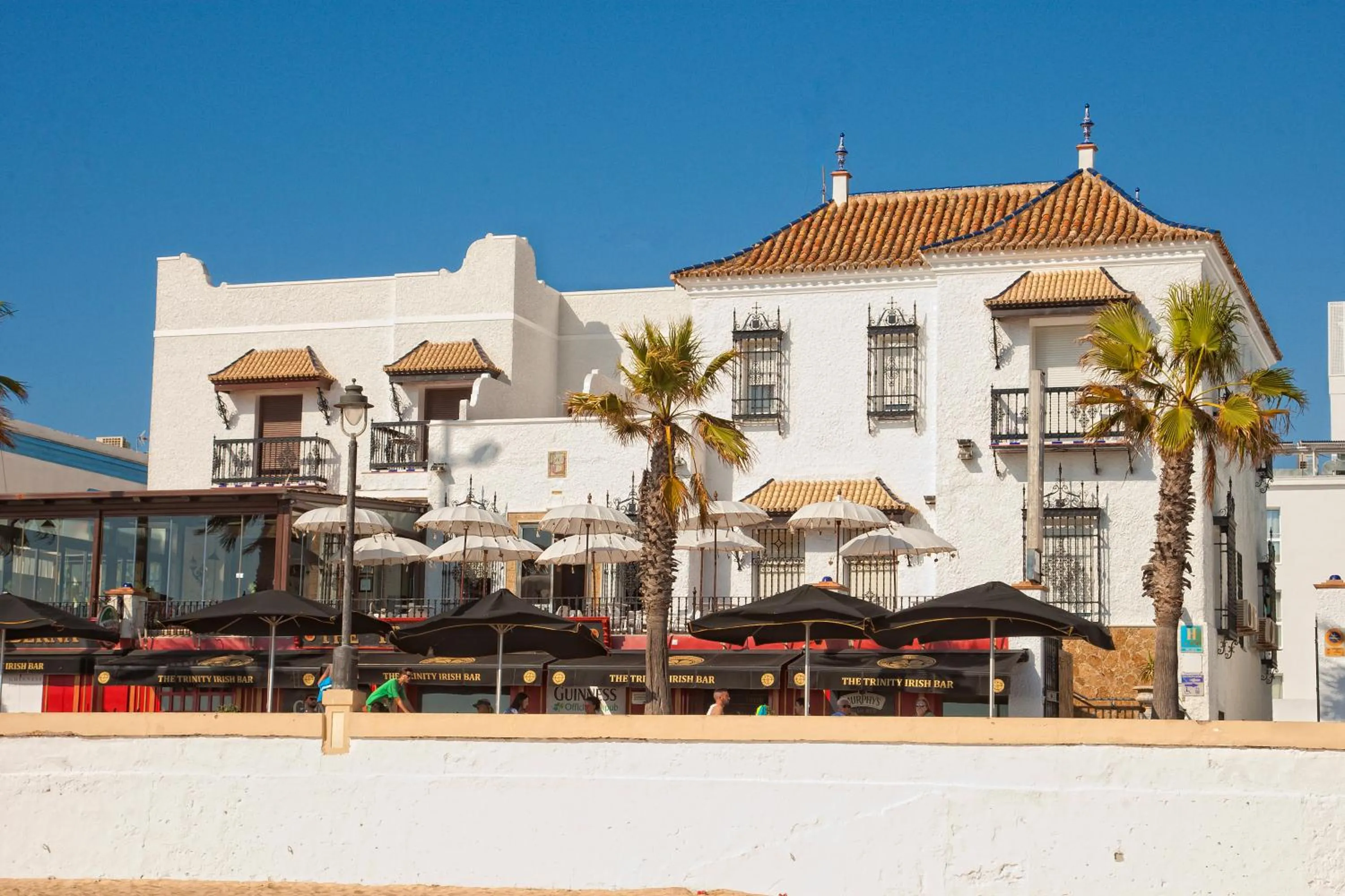 Property building in Hotel Playa de Regla