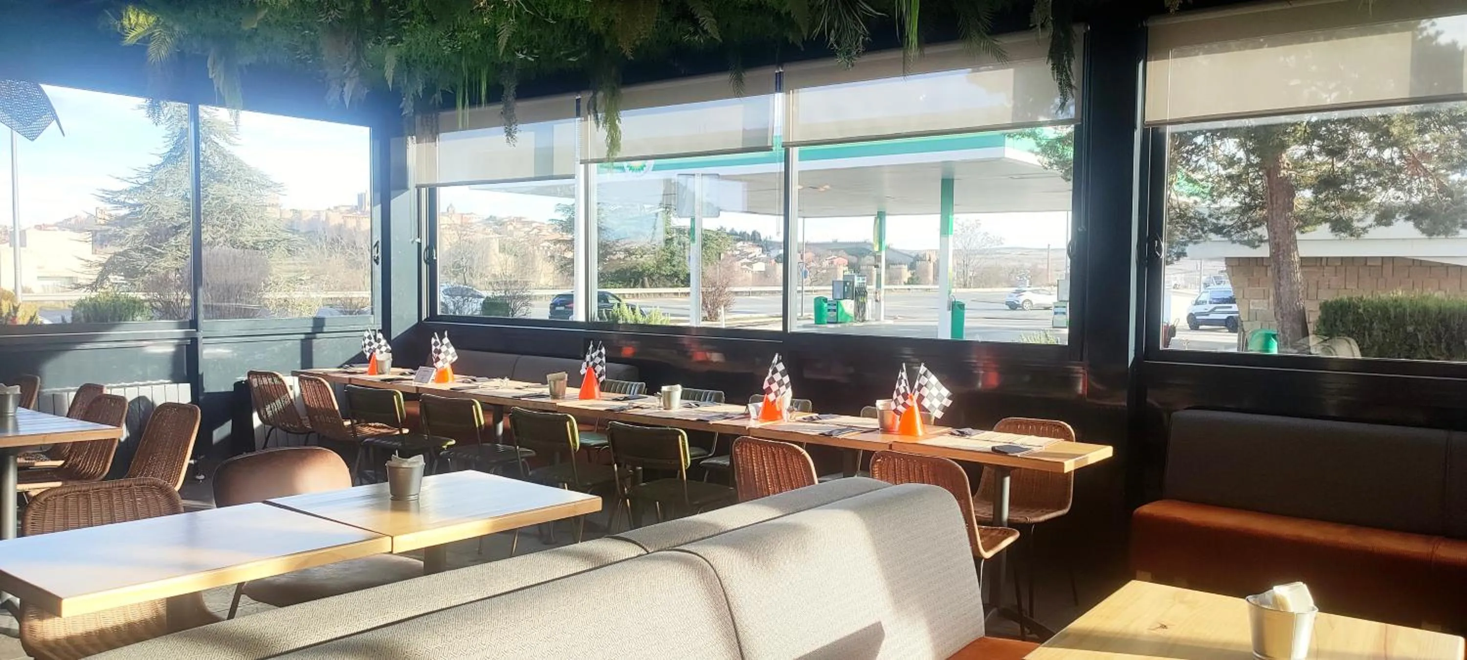 Lounge or bar in Hotel Sercotel Cuatro Postes