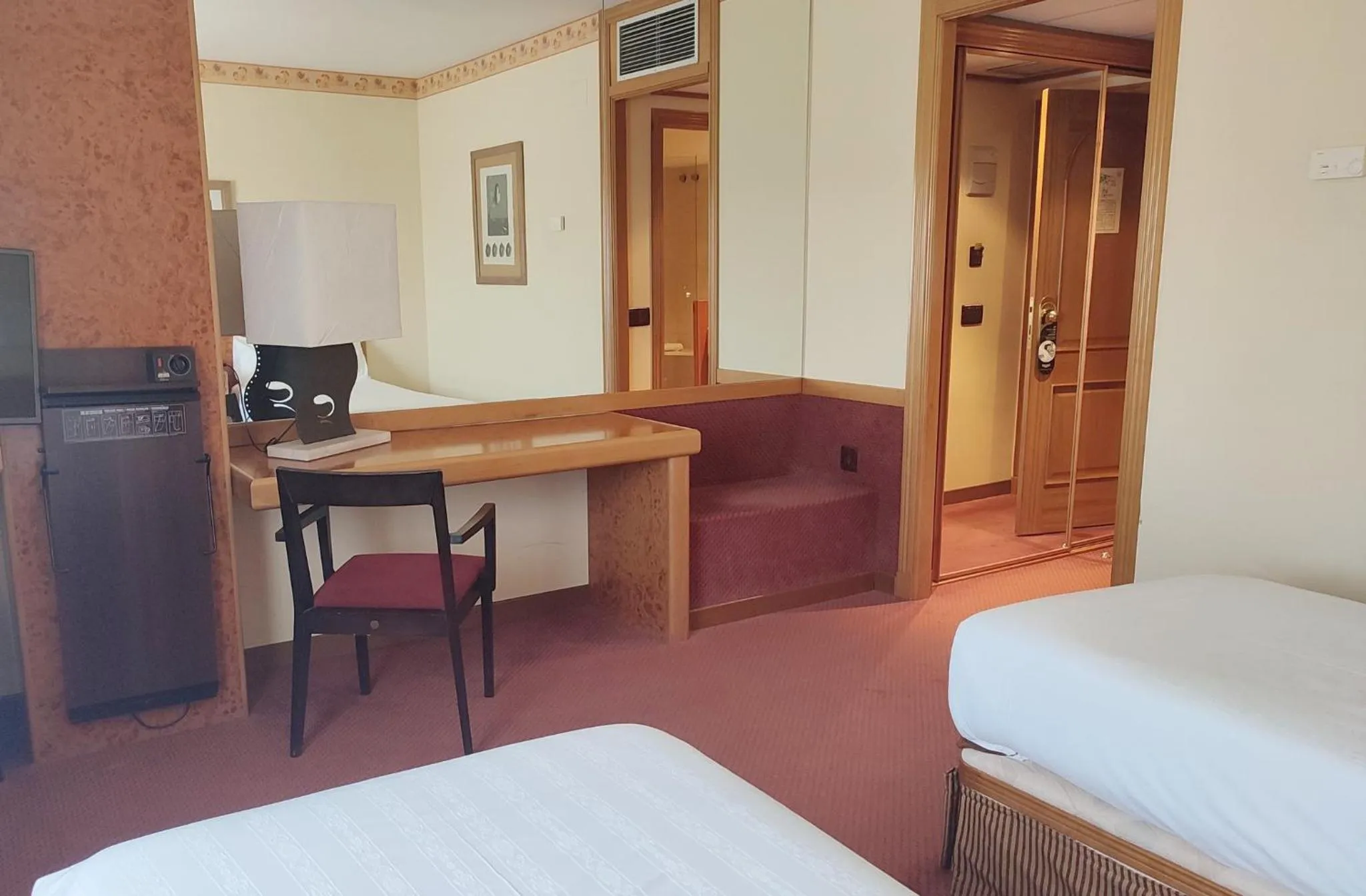 Photo of the whole room, Bed in Hotel Sercotel Cuatro Postes