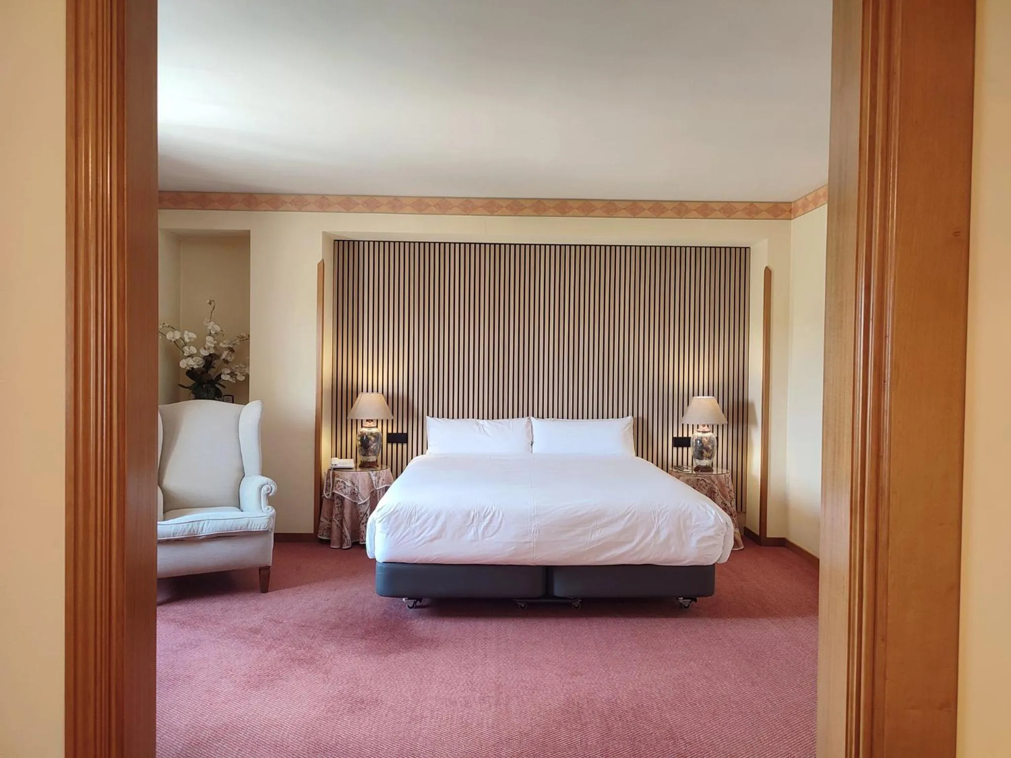 Photo of the whole room, Bed in Hotel Sercotel Cuatro Postes