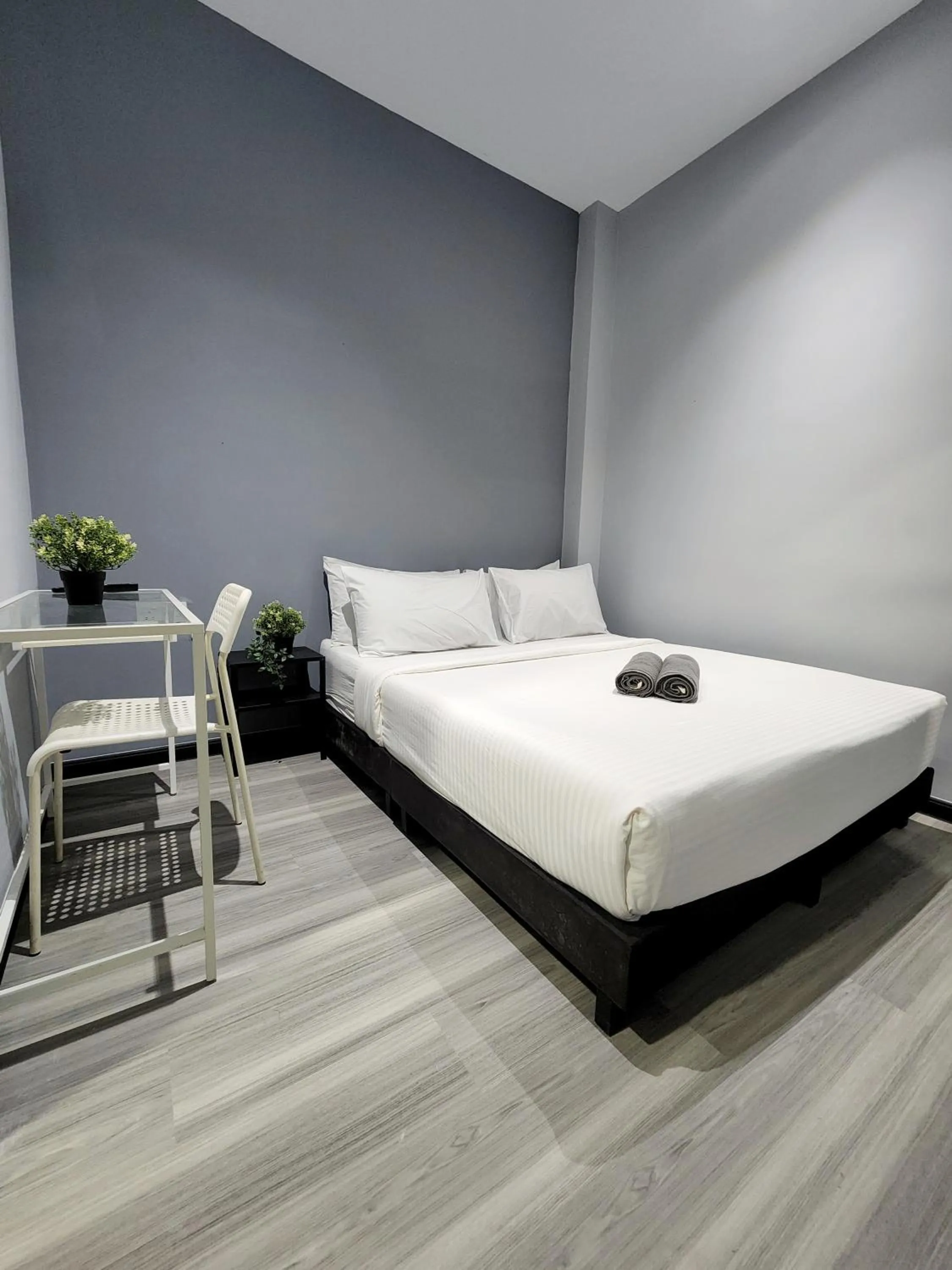 Bed in Gurney Coast Guest House by Sky Hive