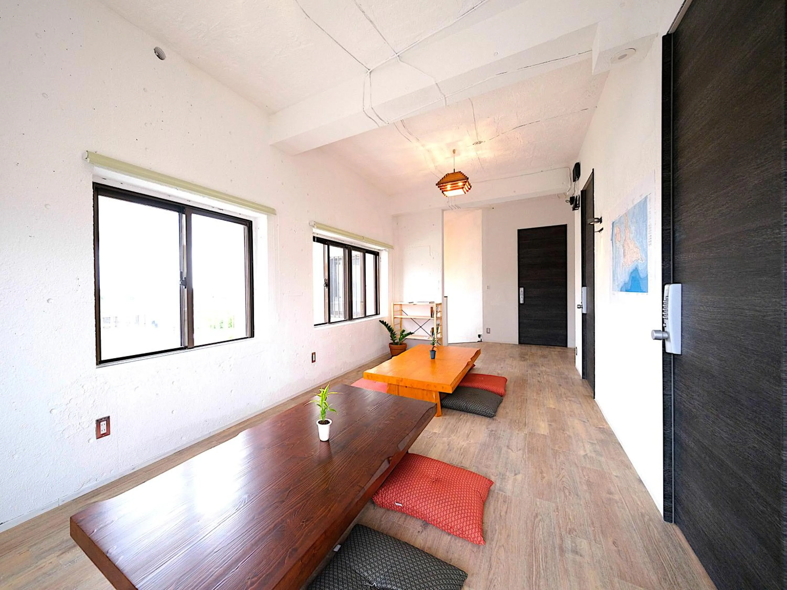 Communal lounge/ TV room in 宮古島 Guesthouse Re-Spect