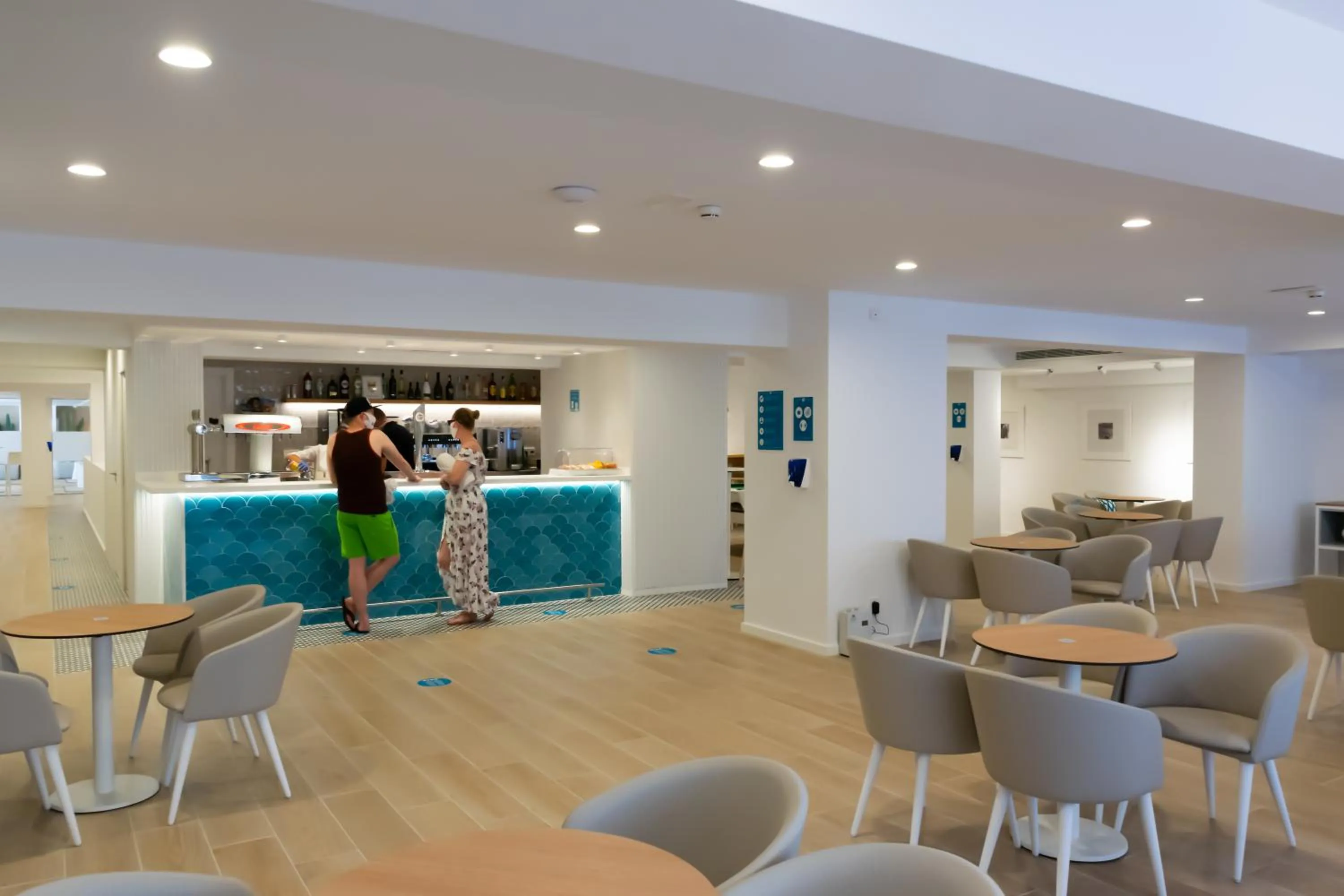 Lounge or bar in BLUESEA Mediodia