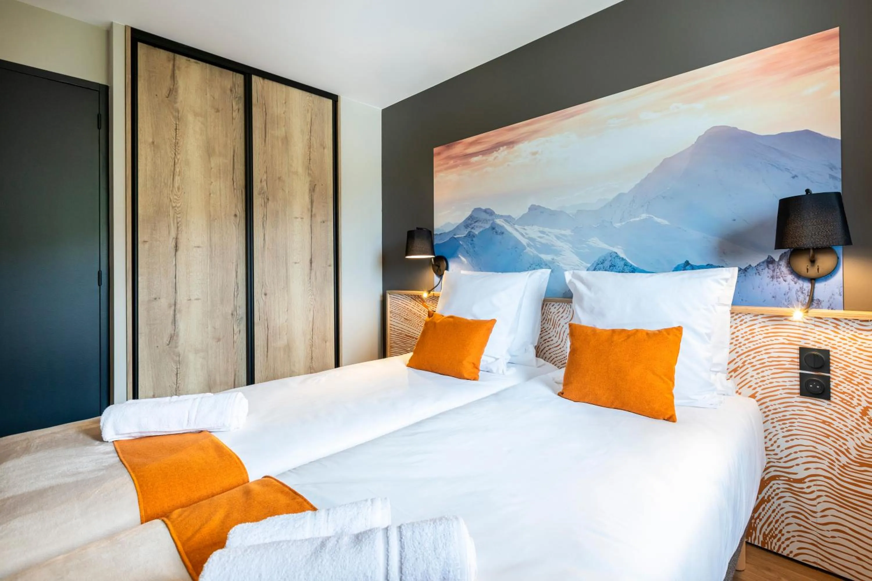 Photo of the whole room, Bed in Résidence Club MMV Le Silvana