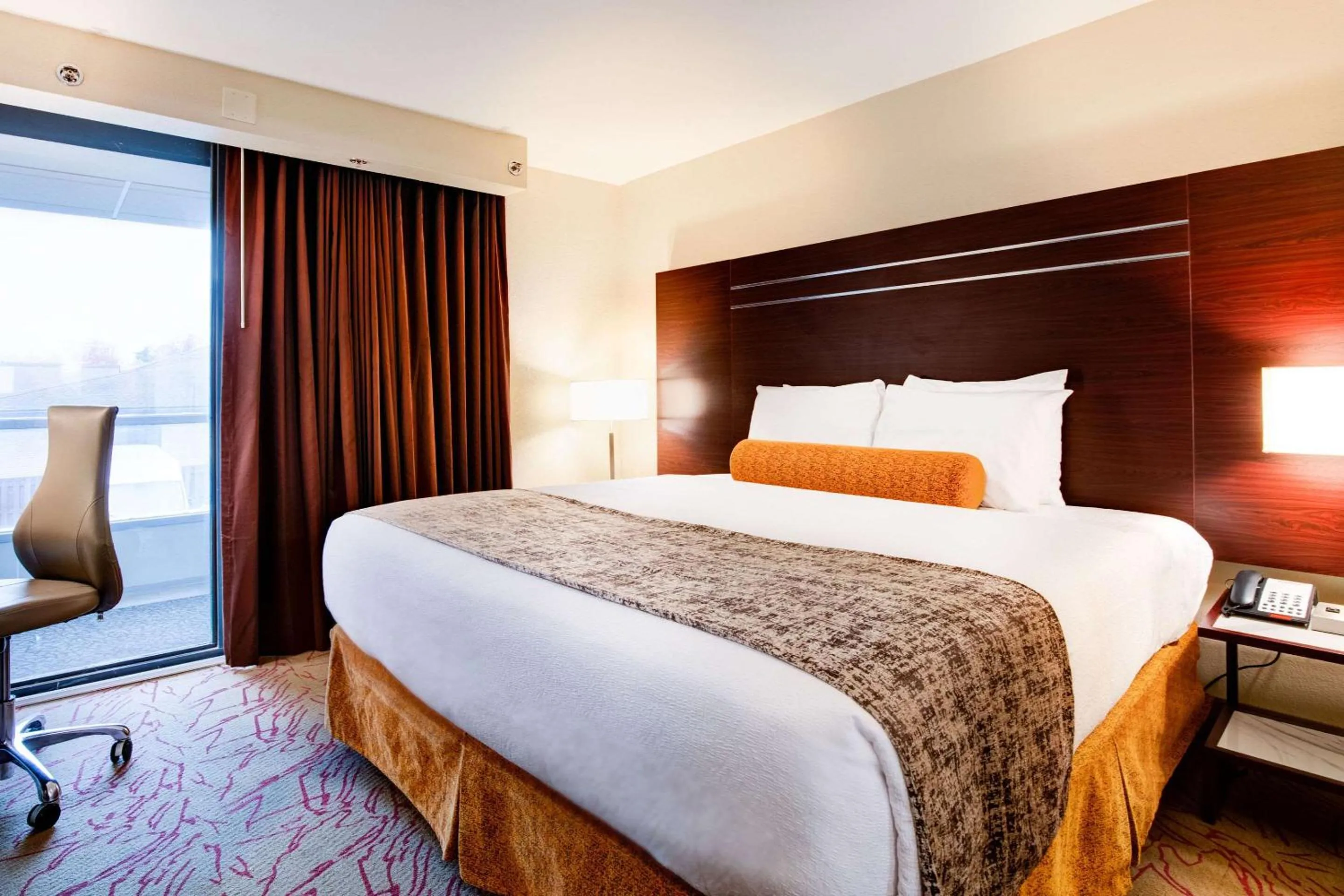 Bedroom, Bed in Radisson Hotel Southfield-Detroit