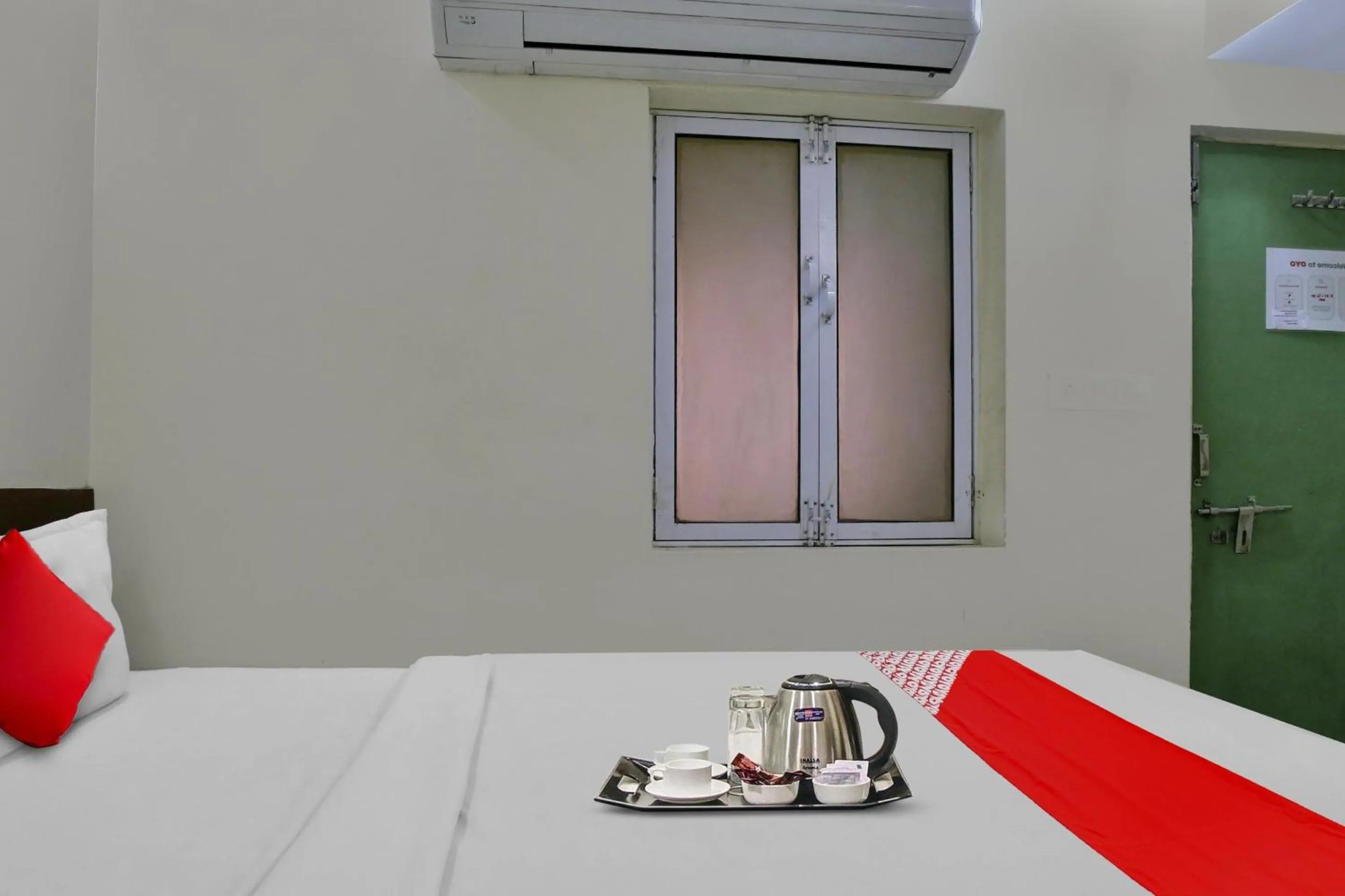 Bedroom, Bed in Hotel O by OYO Arjun