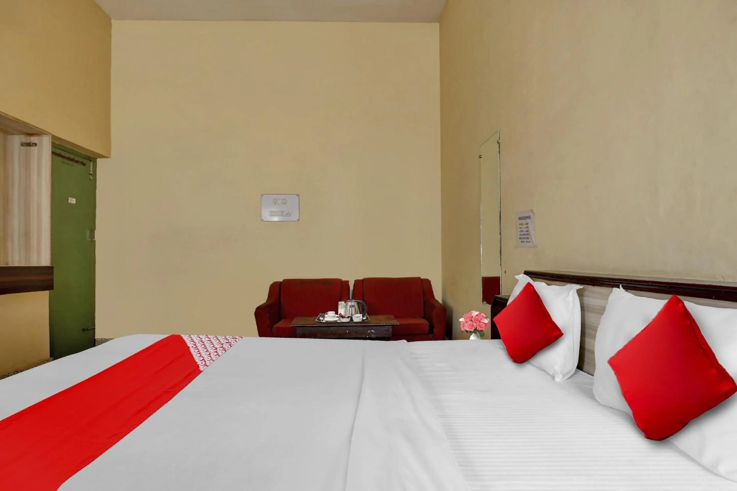 Bedroom, Bed in Hotel O by OYO Arjun