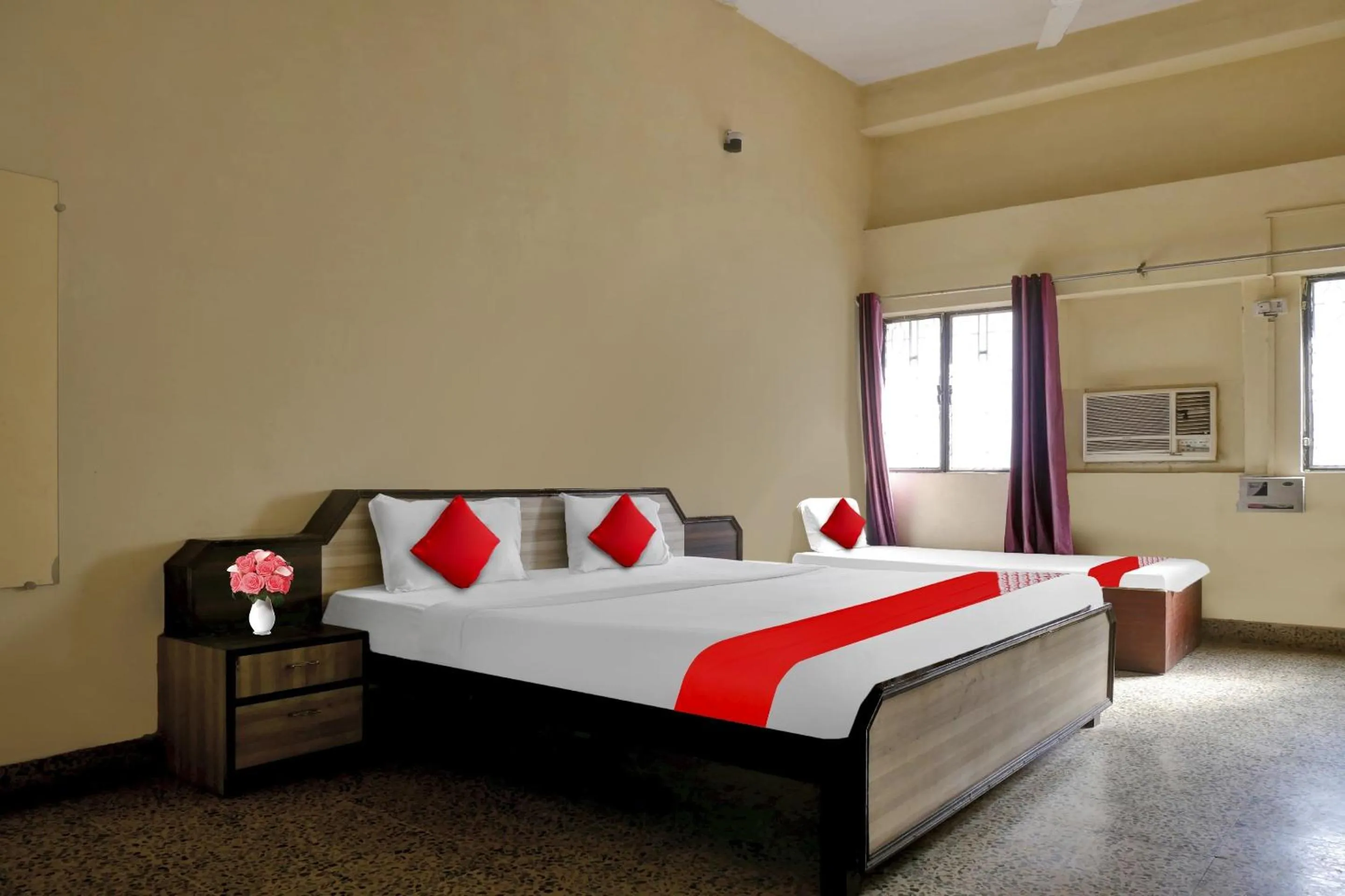 Bedroom, Bed in Hotel O by OYO Arjun