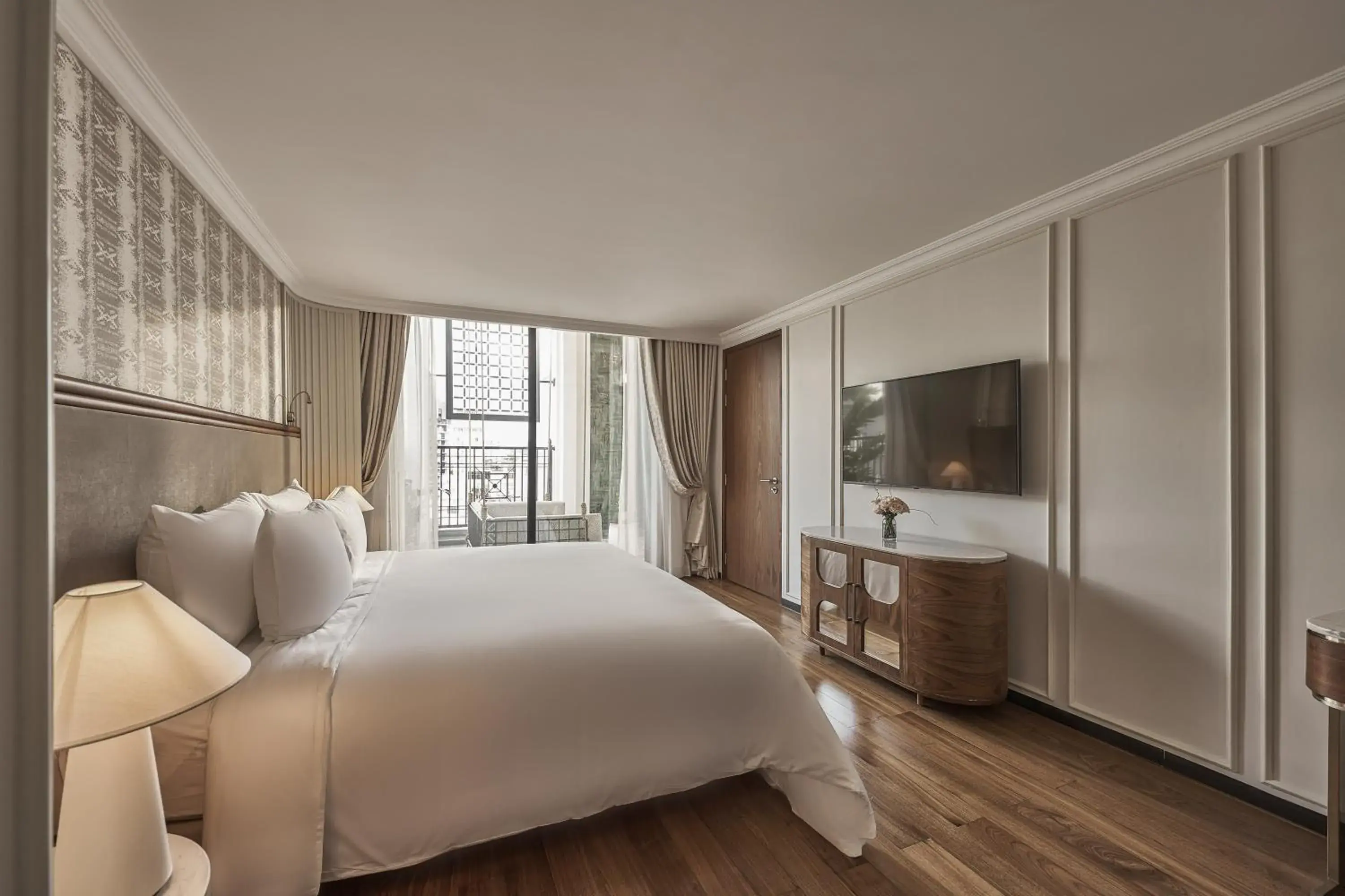 La Siesta Suite in La Siesta Premium Saigon La Siesta Suite in La Siesta Premium Saigon