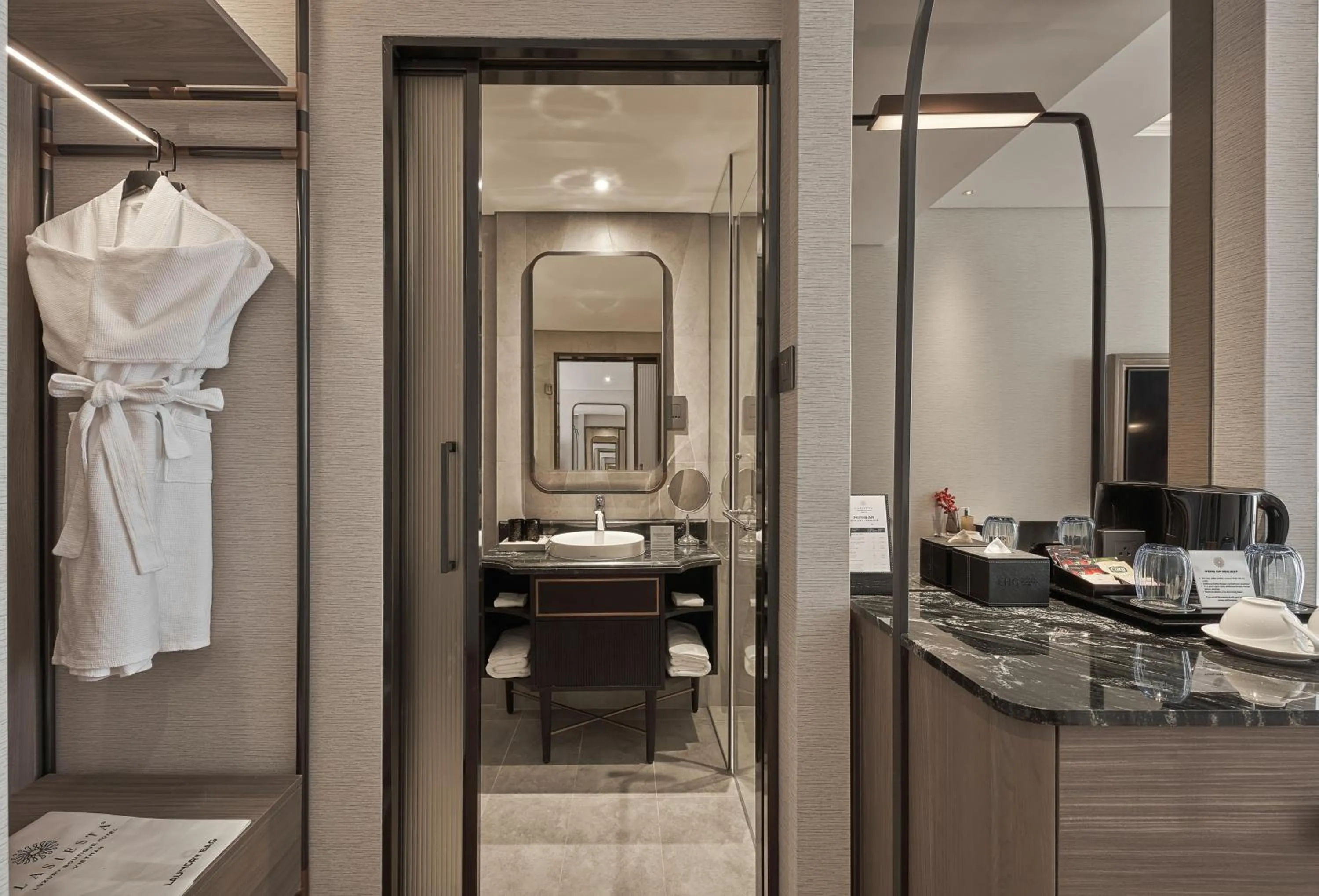 Shower in La Siesta Premium Saigon