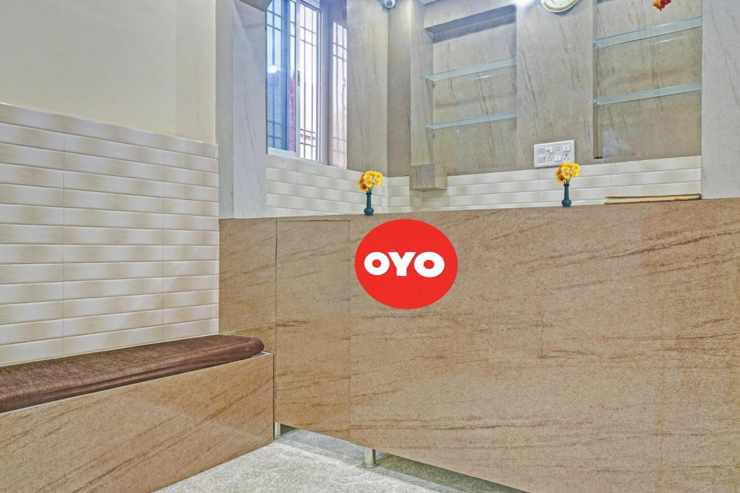 Lobby or reception in Hotel O Shree New Hotel Rajdhani