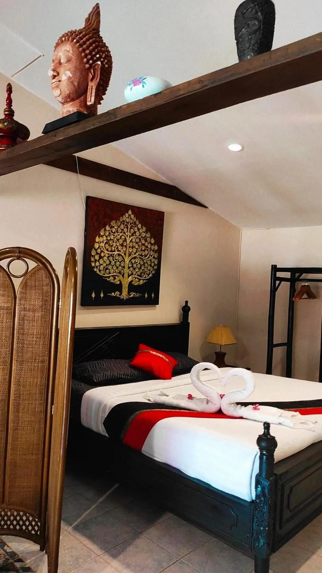 Bed in Baan sikhao Yanui