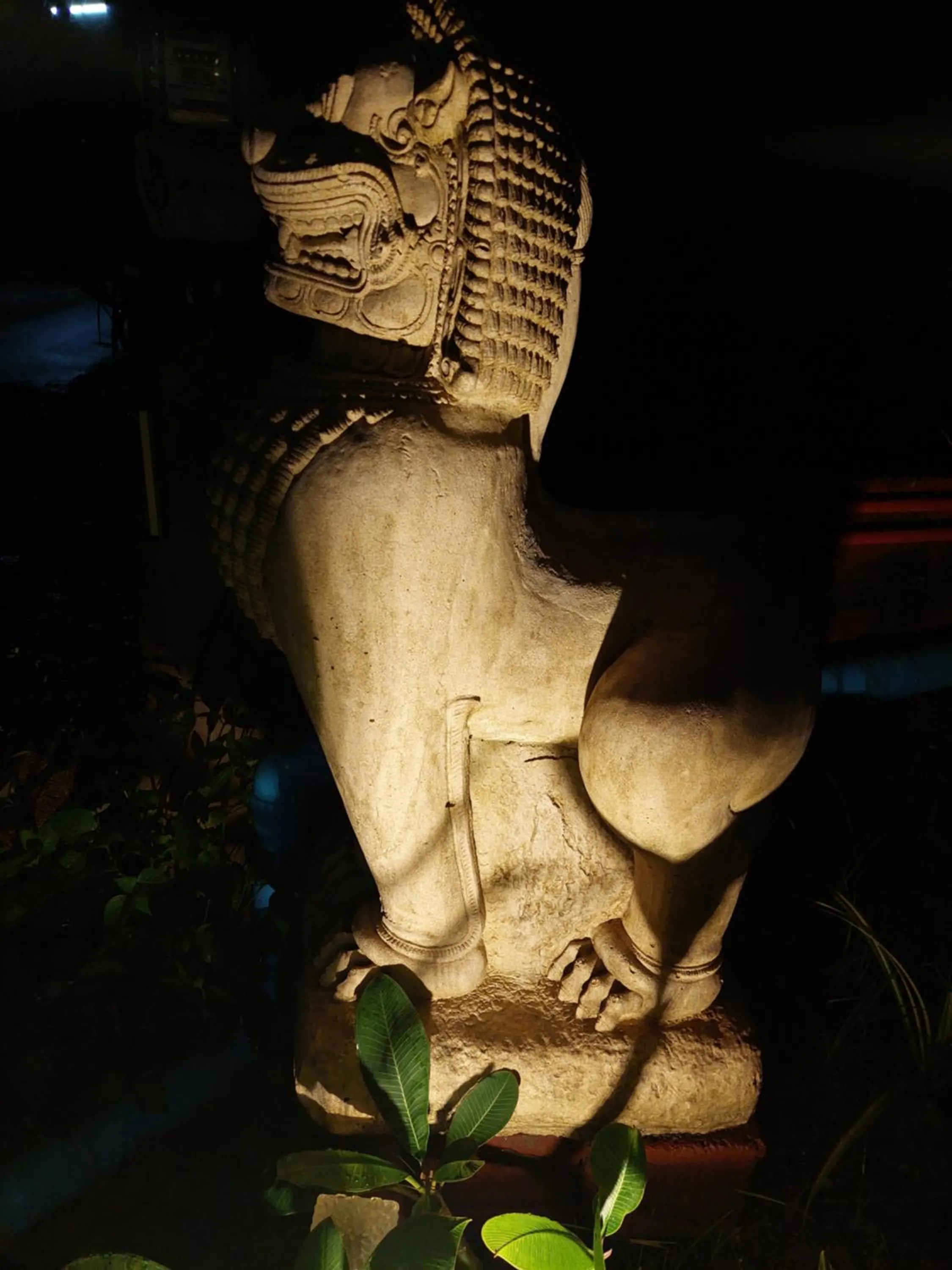 Night in Baan sikhao Yanui