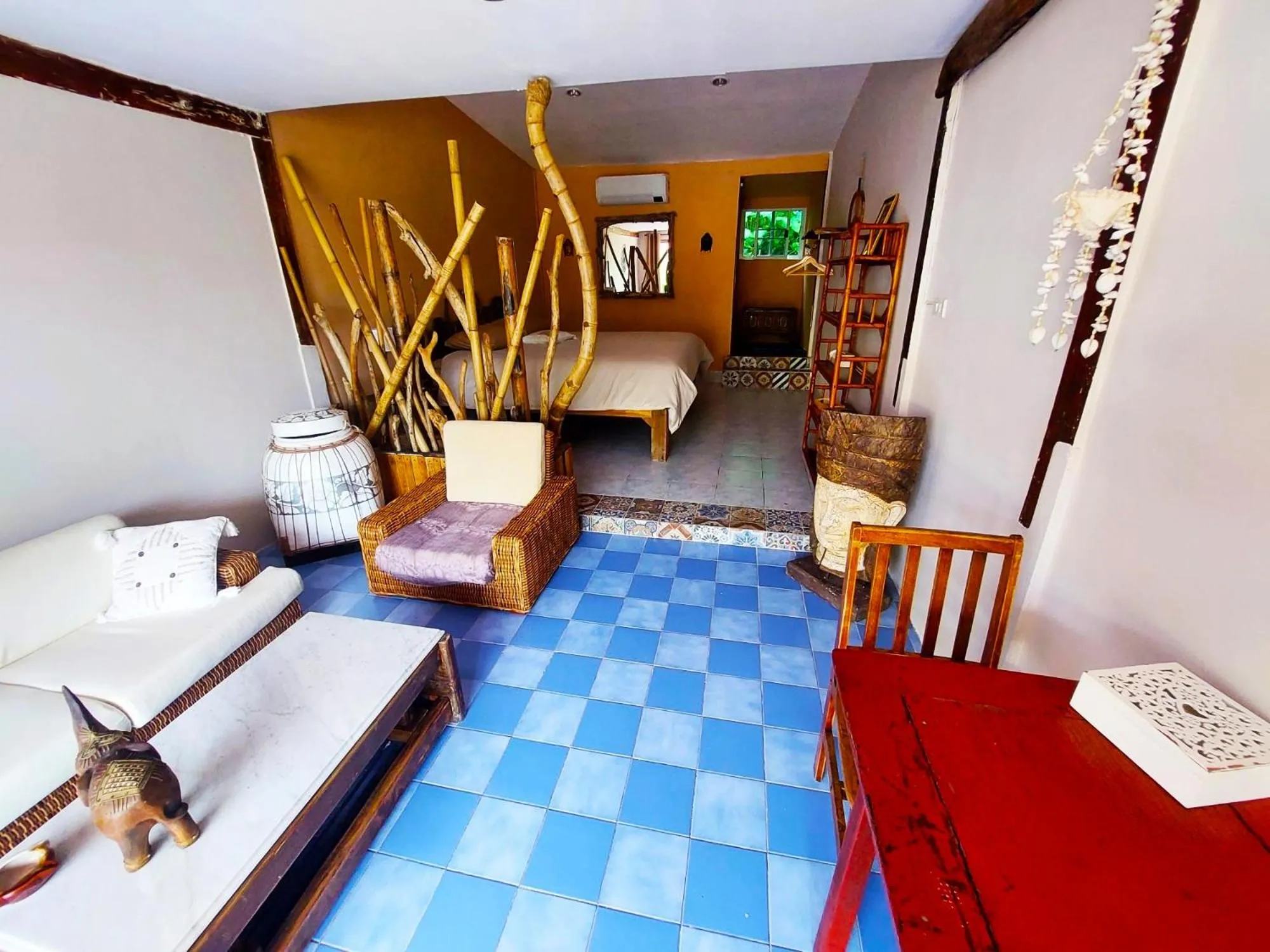 Photo of the whole room, Bed in Baan sikhao Yanui