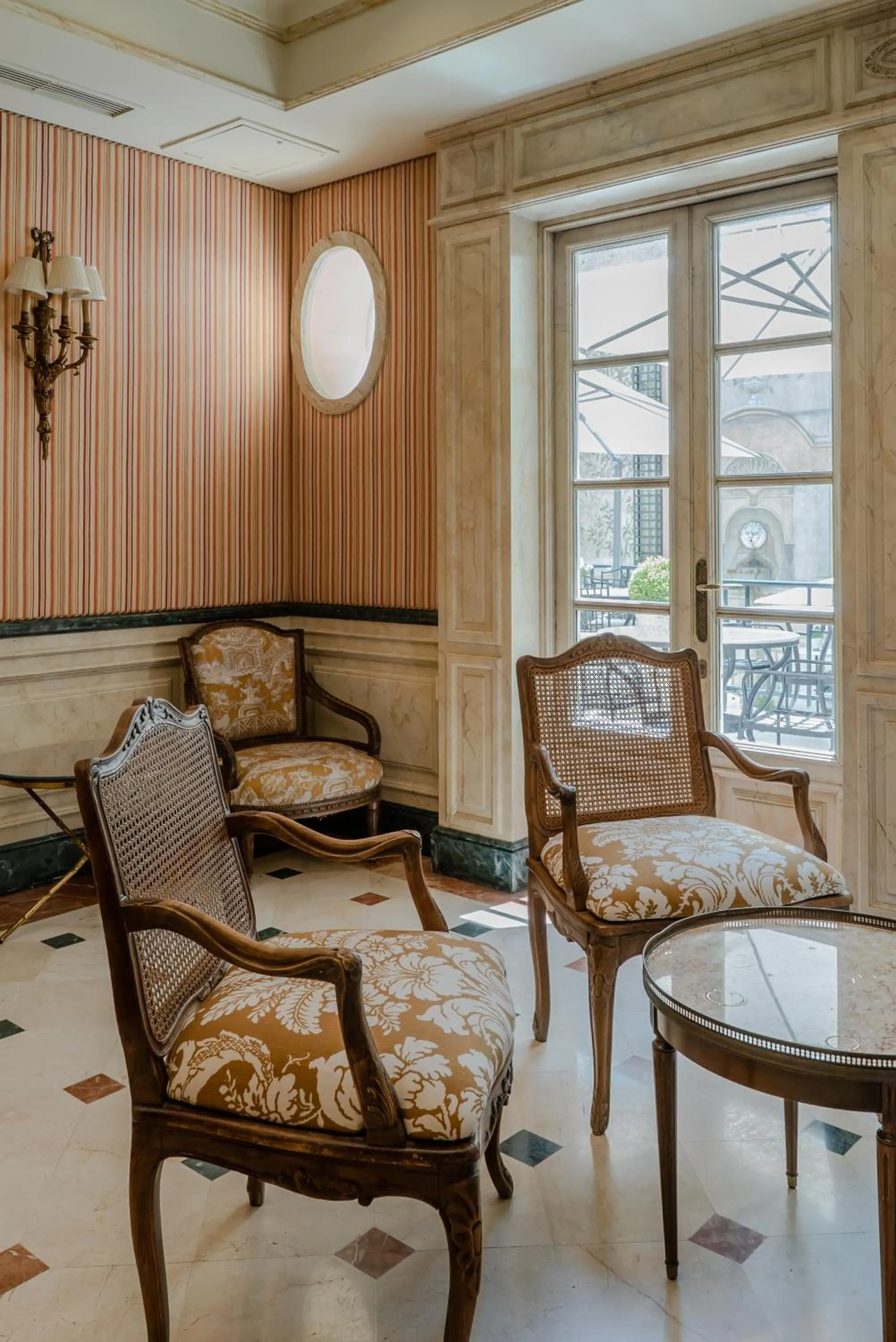 Lobby or reception in Relais & Châteaux Hotel Orfila