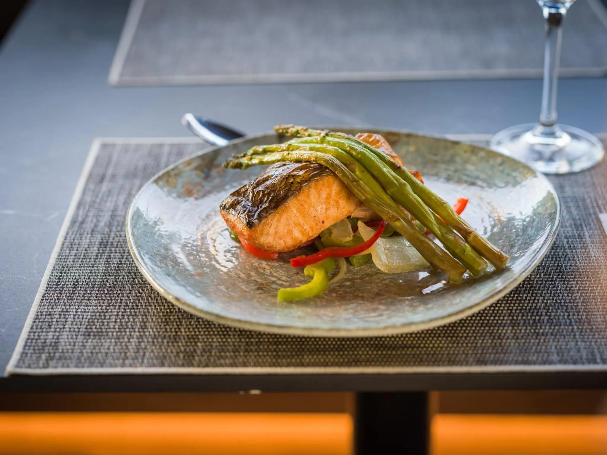 Restaurant/places to eat in Sercotel Playa Canteras