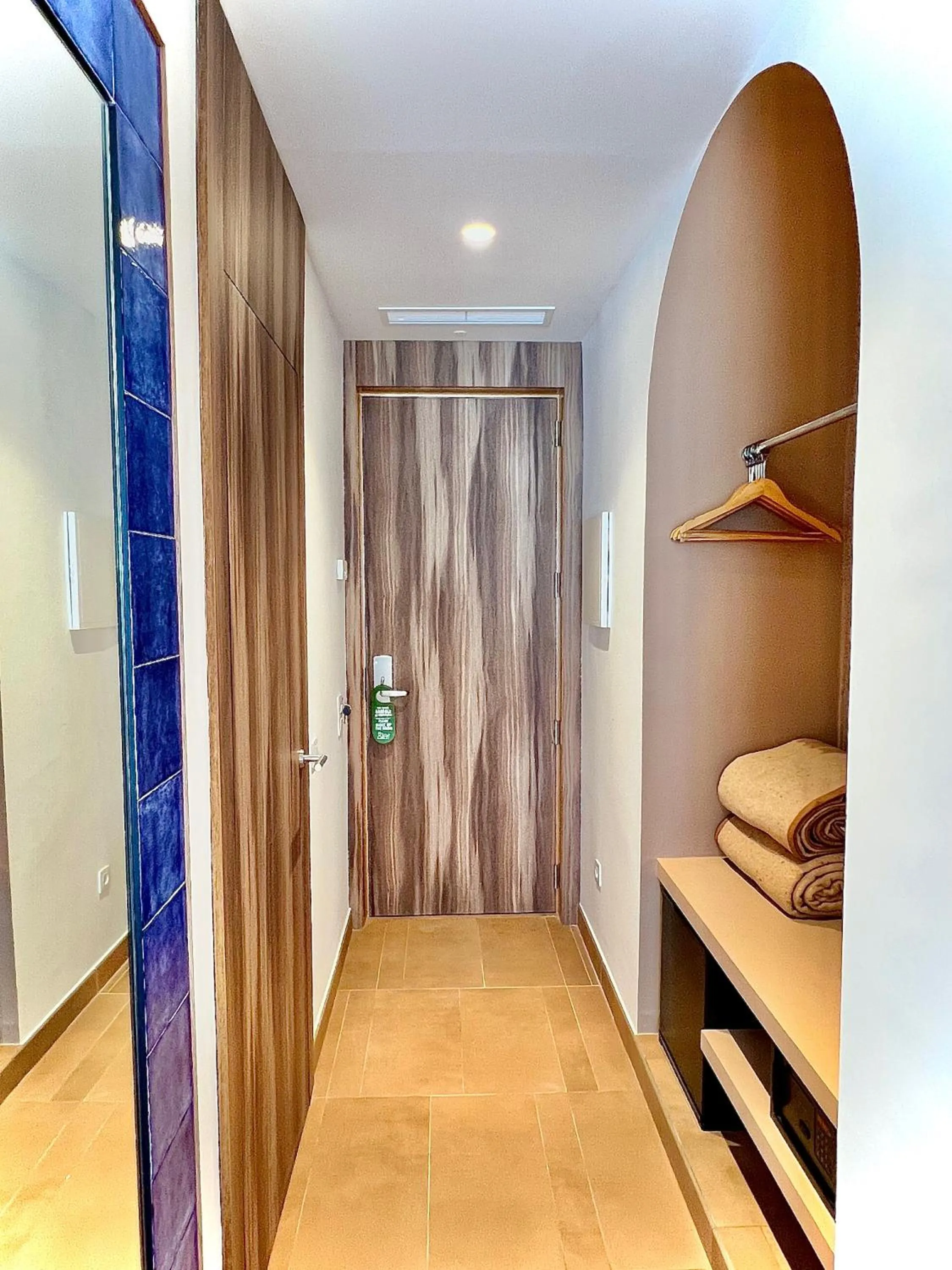 Photo of the whole room, Bed in Perla Marina