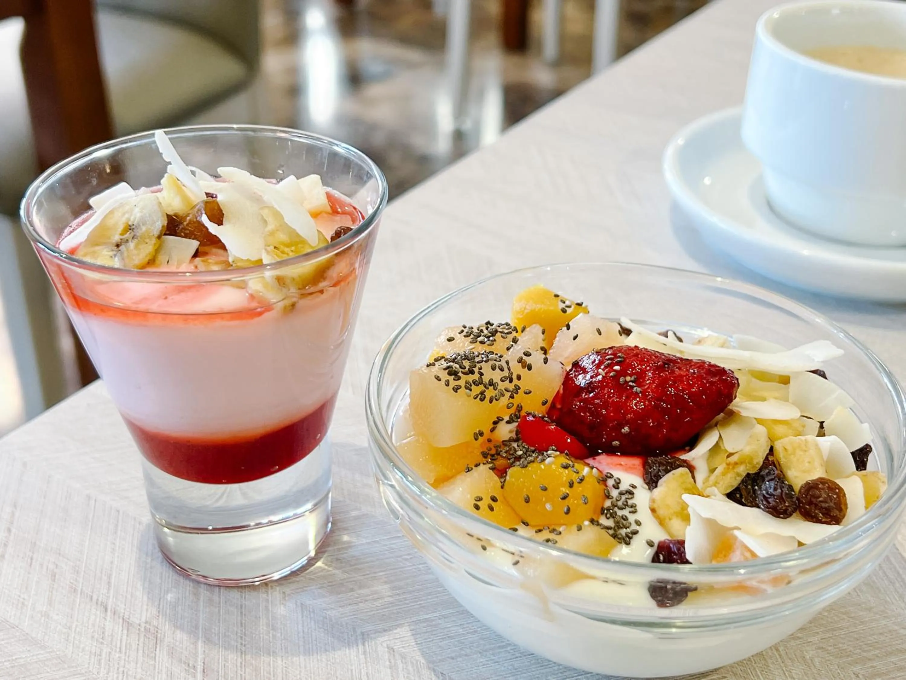 Restaurant/places to eat in Perla Marina