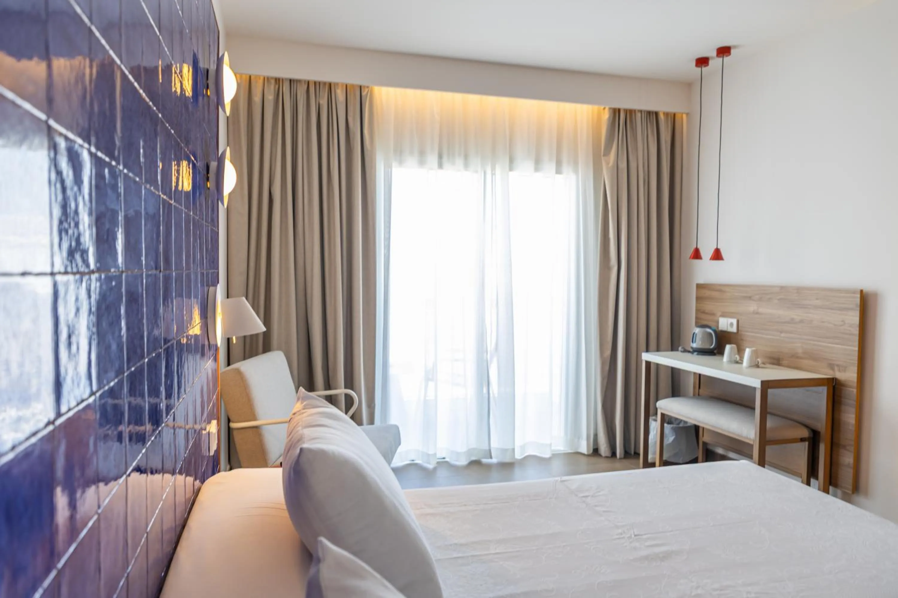 Bedroom, Bed in Perla Marina